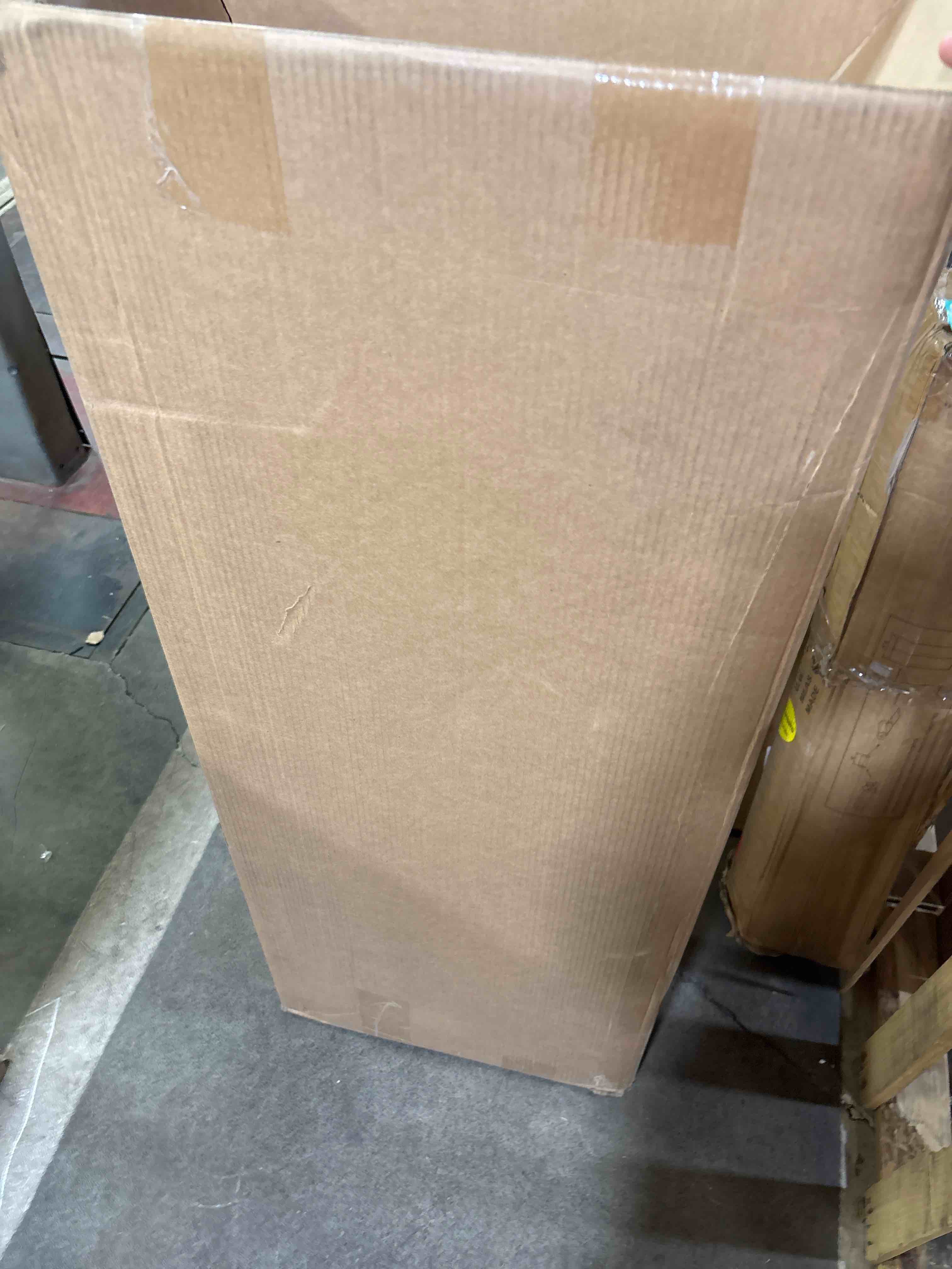 https://s3.amazonaws.com/lotting-images-prod/phillipi/TEA2232951_1758641733197.jpeg