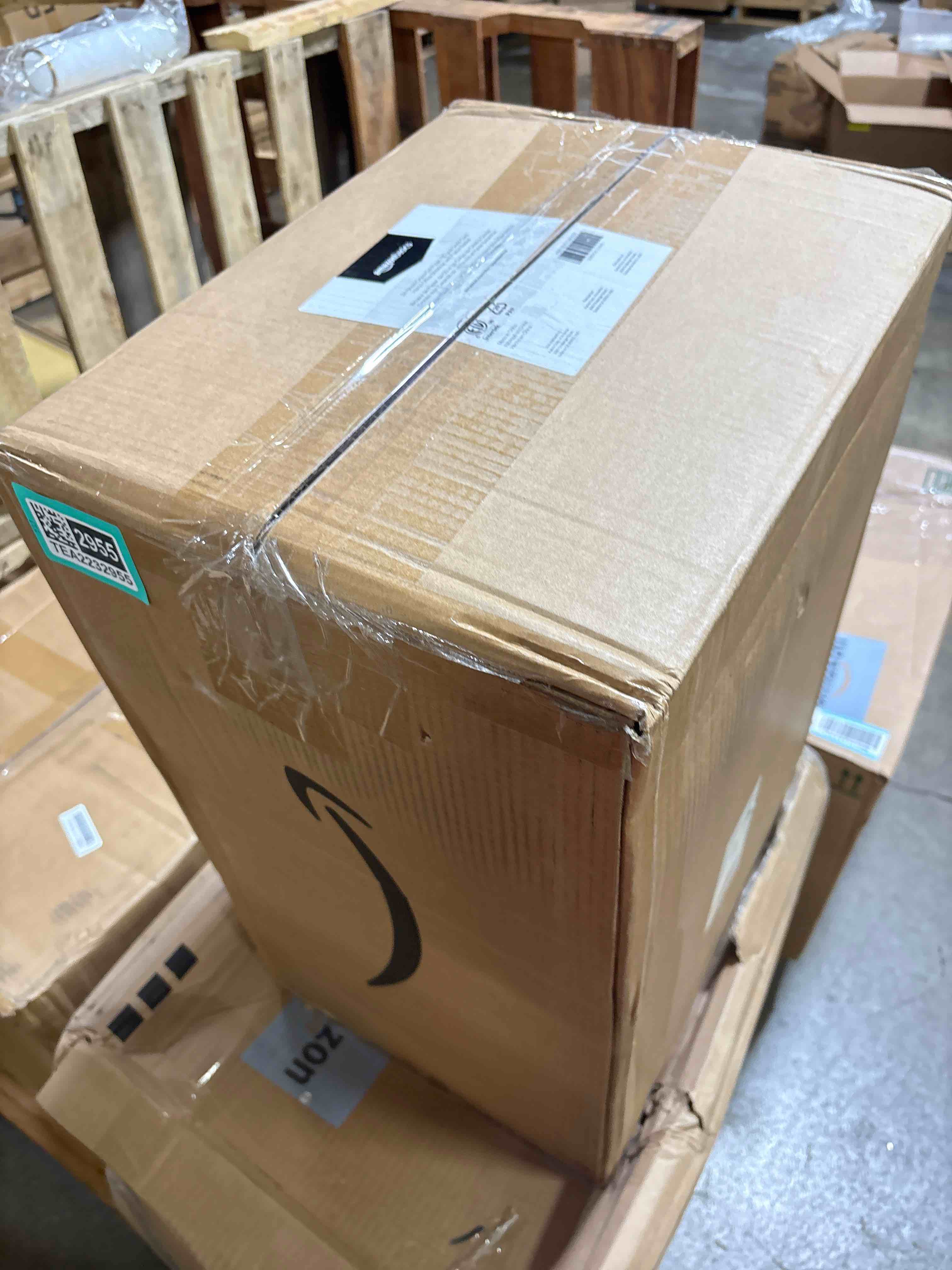 https://s3.amazonaws.com/lotting-images-prod/phillipi/TEA2232955_1758642327453.jpeg