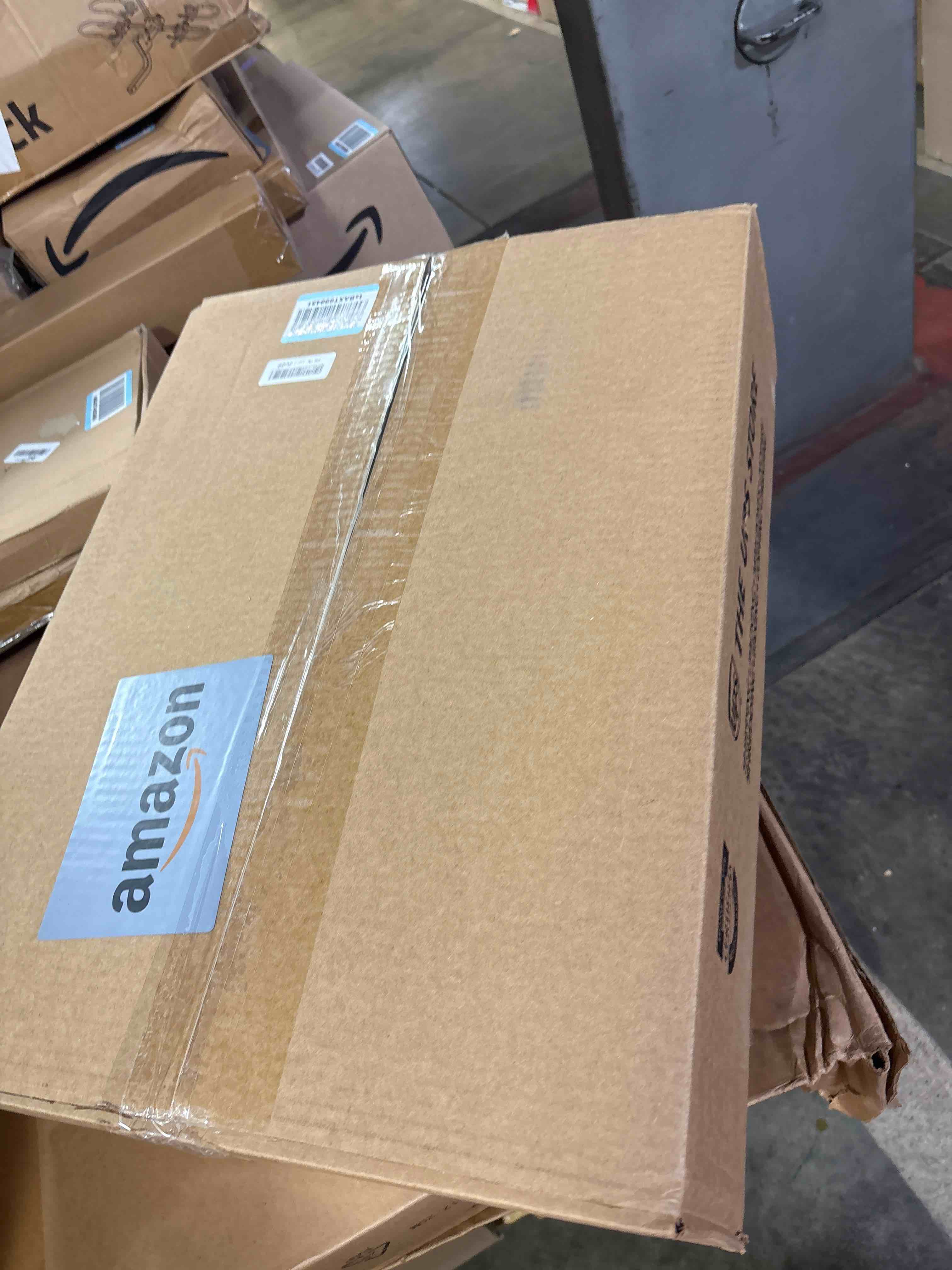 https://s3.amazonaws.com/lotting-images-prod/phillipi/TEA2232964_1758645506131.jpeg
