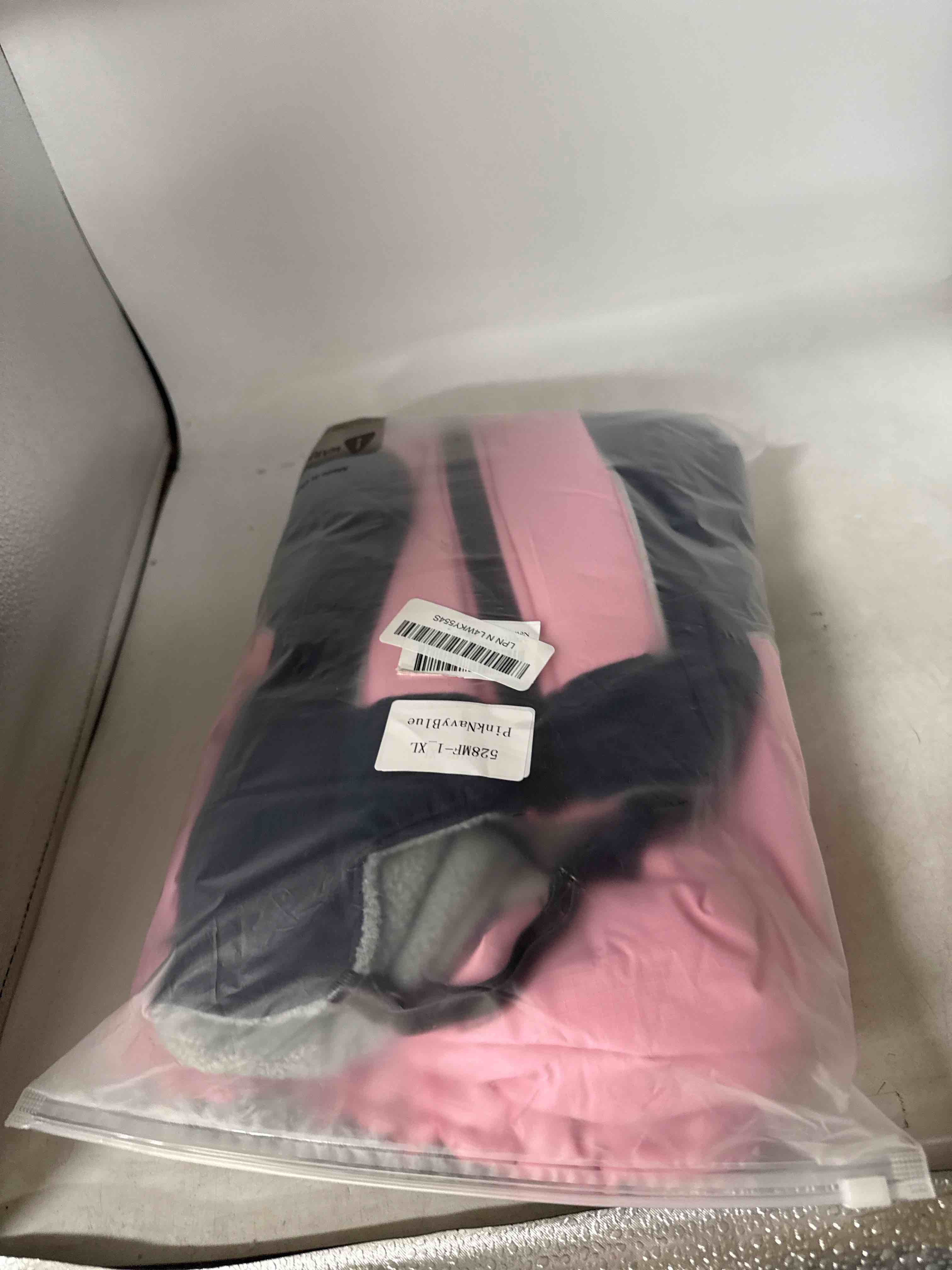 https://s3.amazonaws.com/lotting-images-prod/phillipi/TEA2234585_1744300380384.jpeg