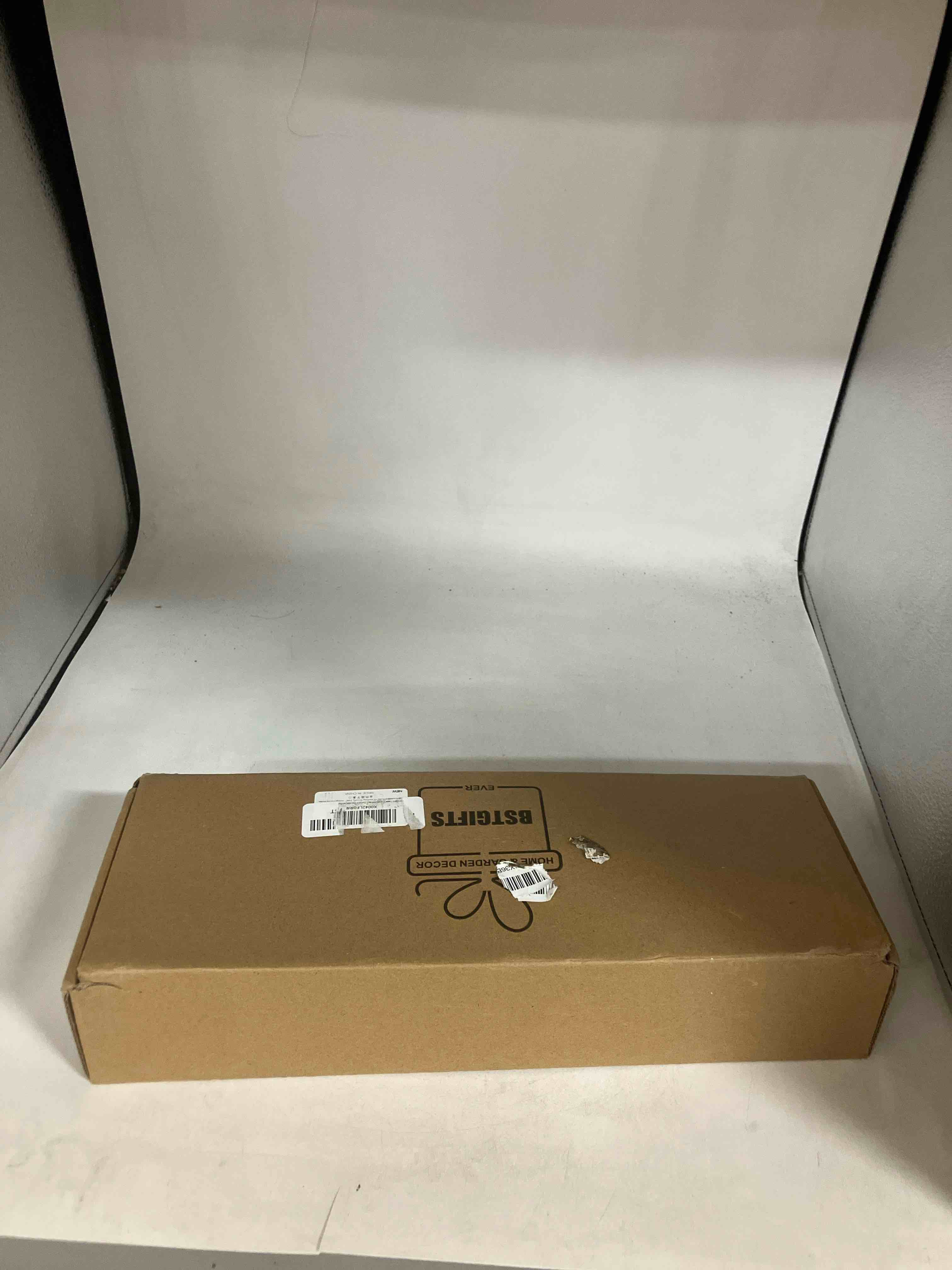 https://s3.amazonaws.com/lotting-images-prod/phillipi/TEA2234770_1744383284473.jpeg