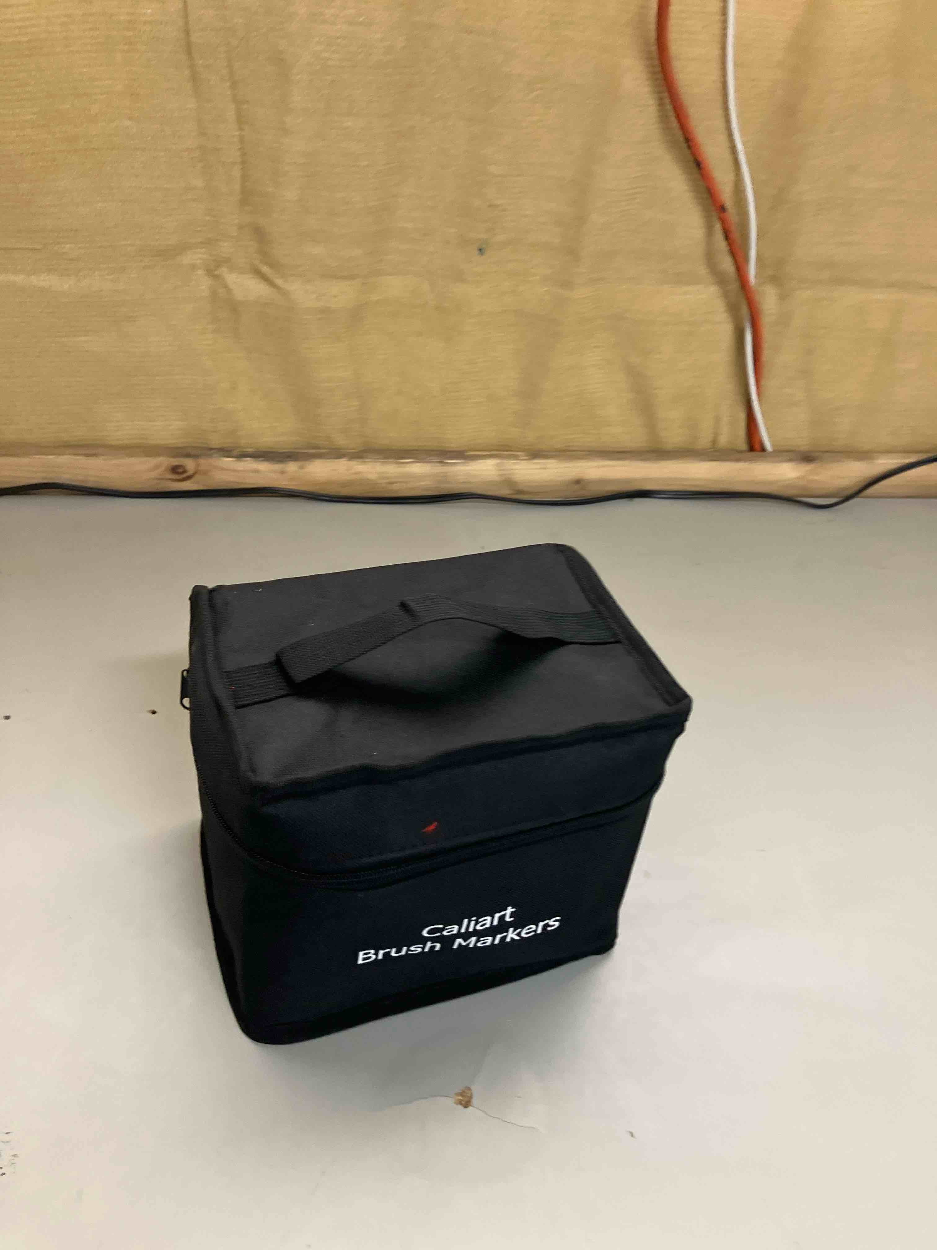 https://s3.amazonaws.com/lotting-images-prod/phillipi/TEA2235032_1744739964397.jpeg