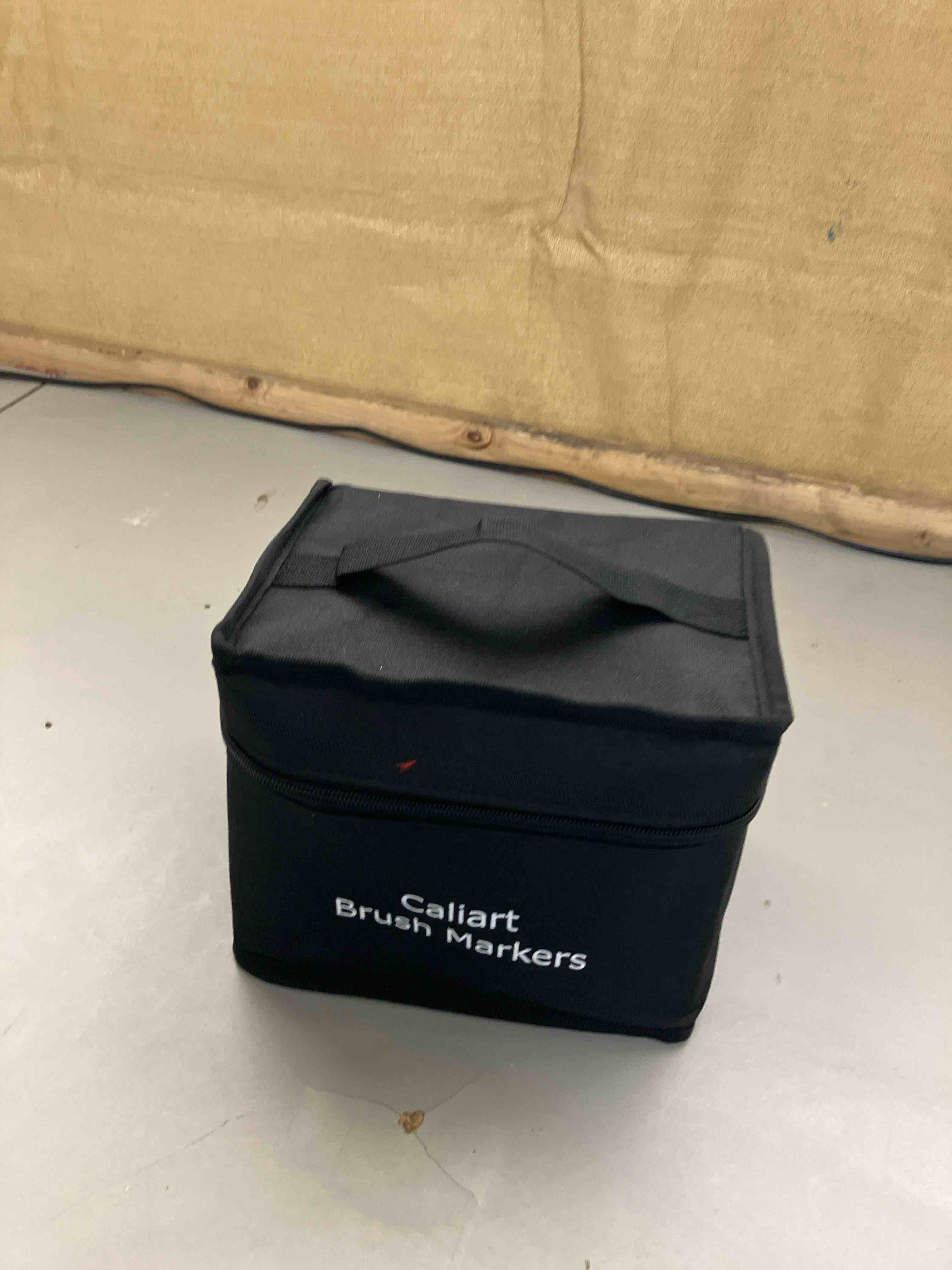 https://s3.amazonaws.com/lotting-images-prod/phillipi/TEA2235032_1744739965463.jpeg
