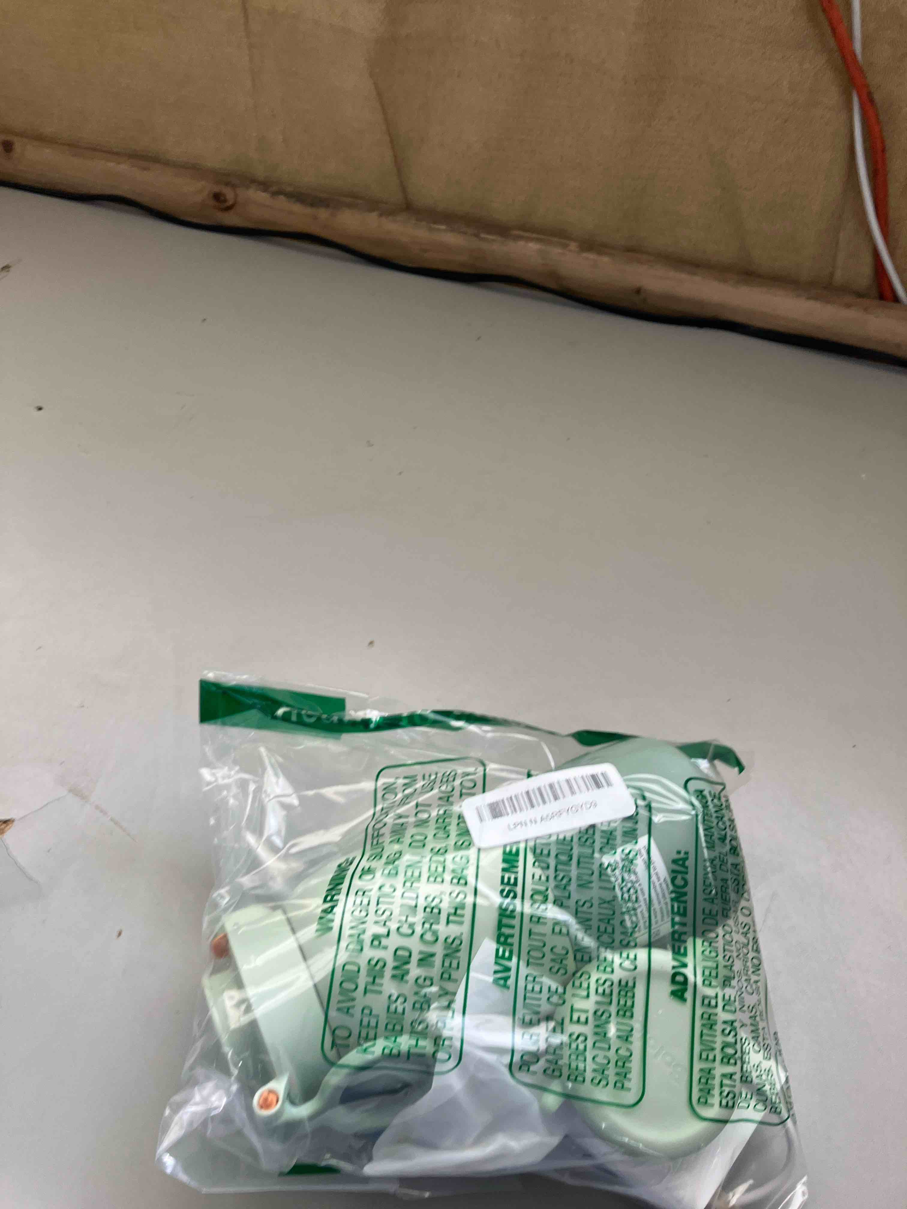 https://s3.amazonaws.com/lotting-images-prod/phillipi/TEA2235900_1745504081462.jpeg