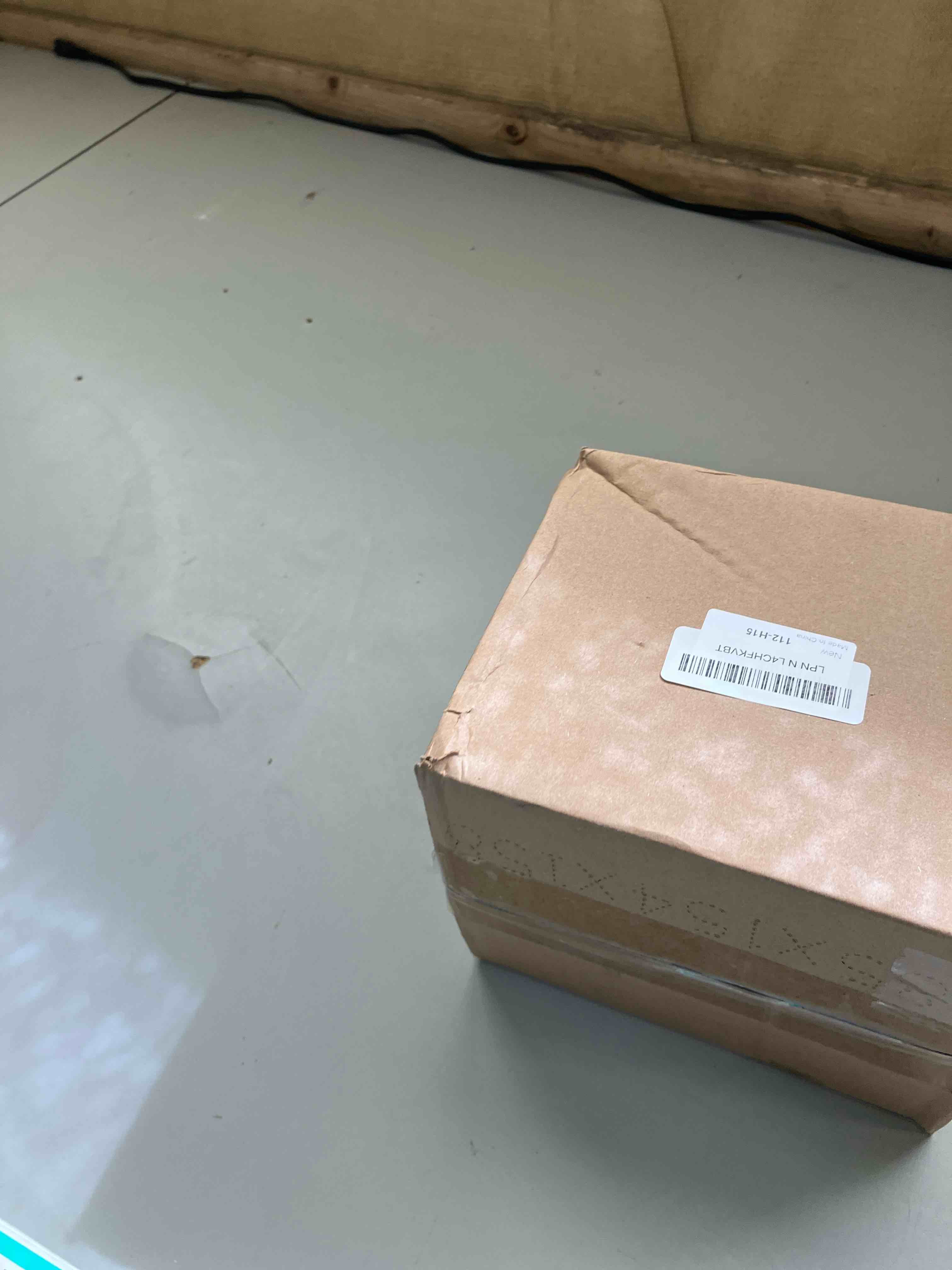 https://s3.amazonaws.com/lotting-images-prod/phillipi/TEA2235902_1745504130803.jpeg