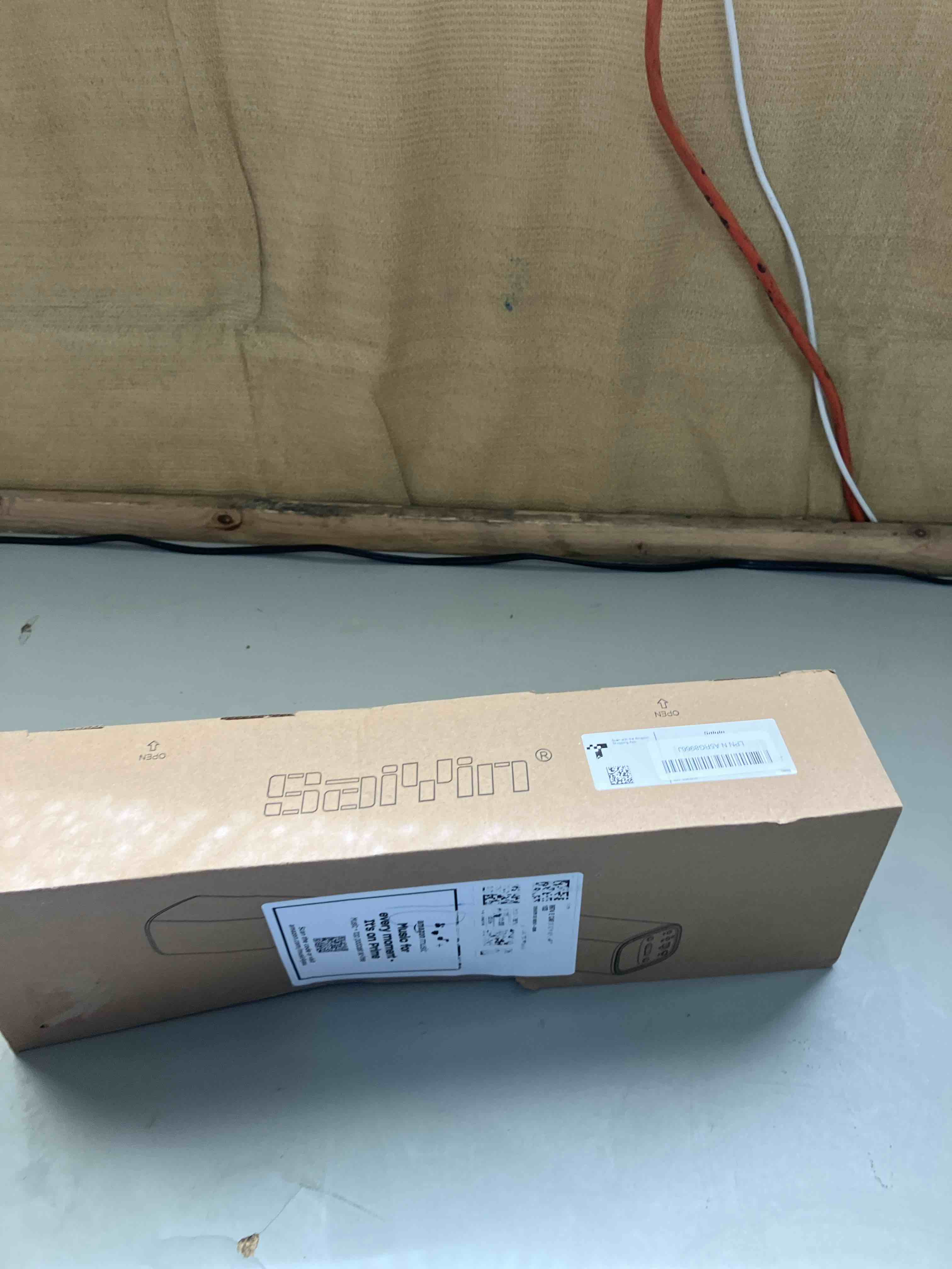 https://s3.amazonaws.com/lotting-images-prod/phillipi/TEA2235953_1745505752830.jpeg
