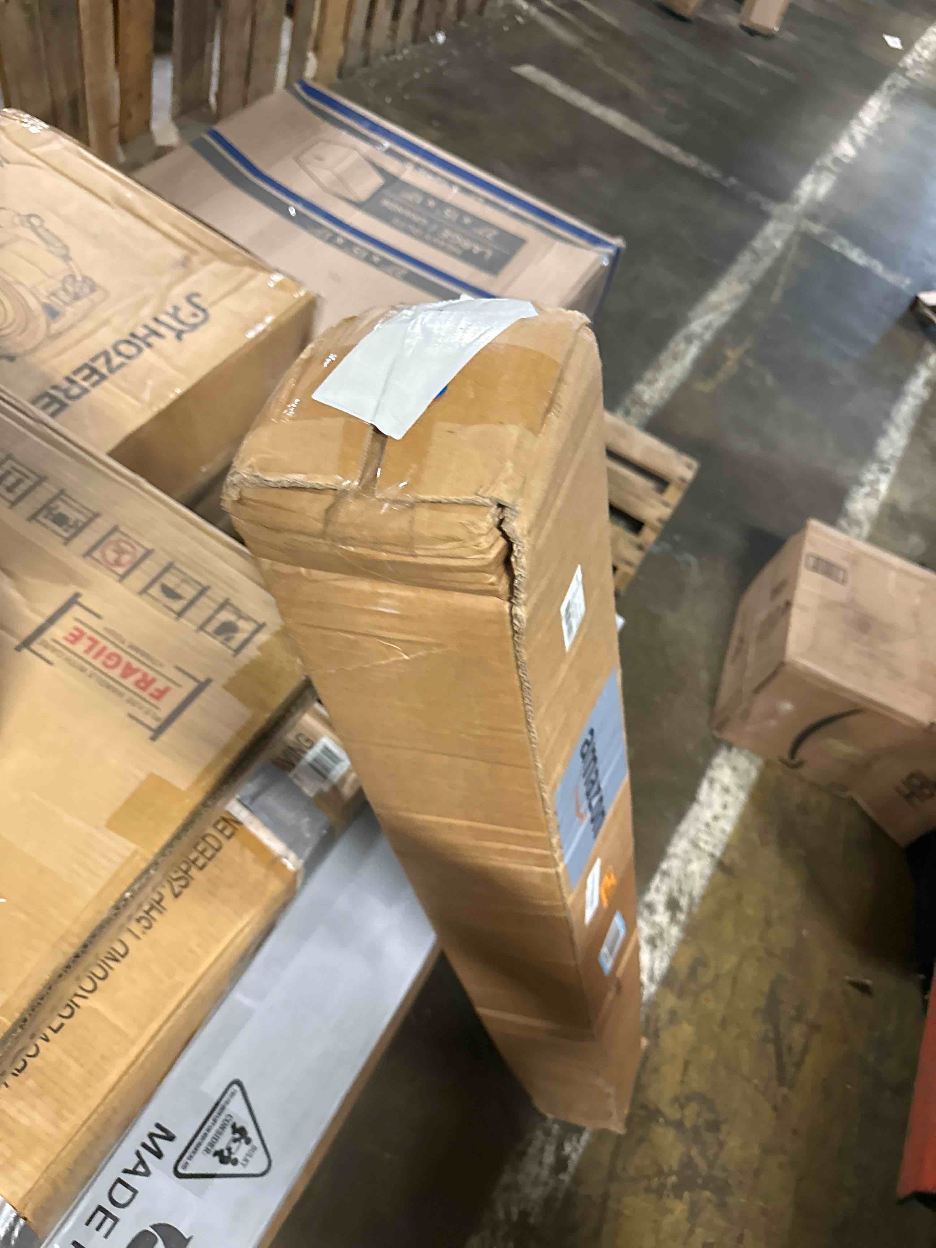 https://s3.amazonaws.com/lotting-images-prod/phillipi/TEA2236108_1752677713950.jpeg