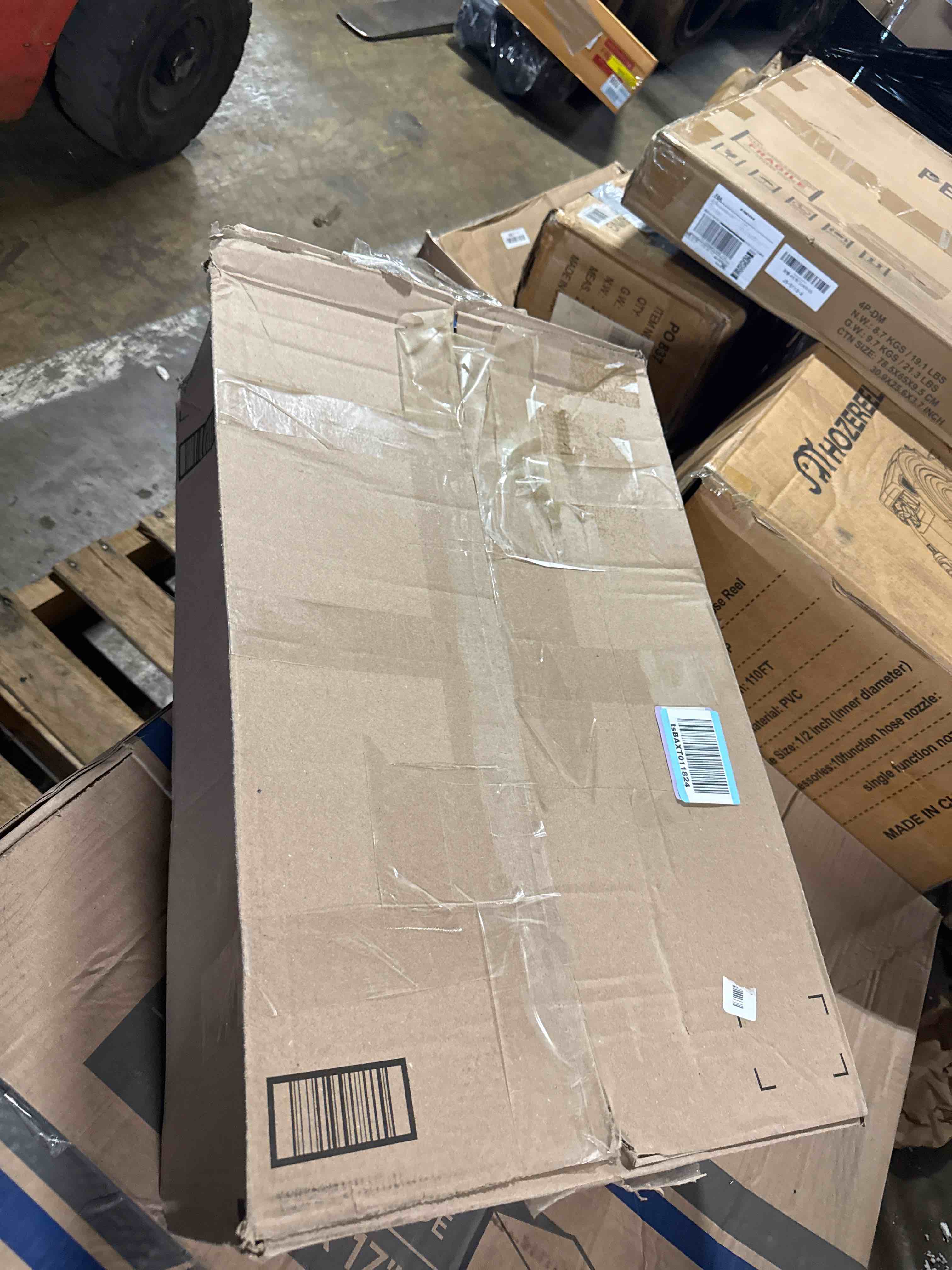 https://s3.amazonaws.com/lotting-images-prod/phillipi/TEA2236111_1752677877314.jpeg