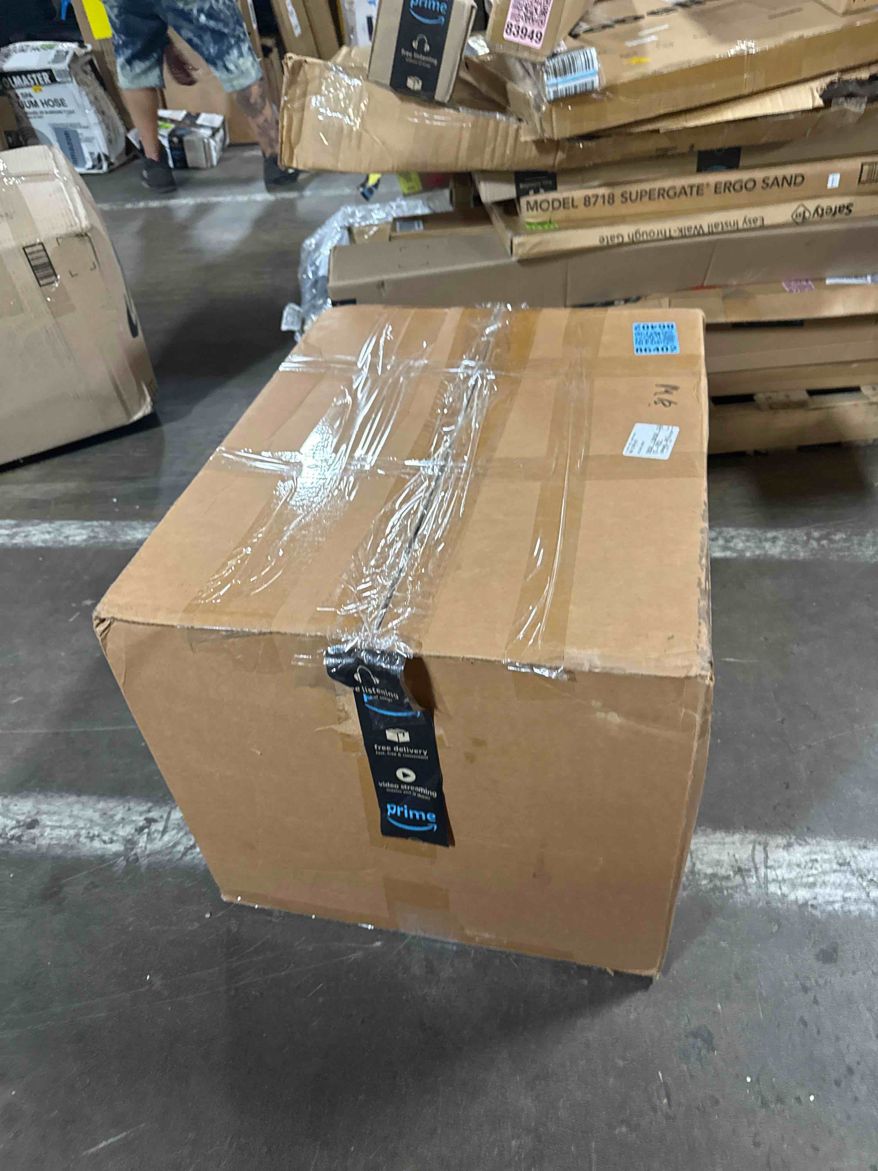 https://s3.amazonaws.com/lotting-images-prod/phillipi/TEA2236129_1754498224141.jpeg