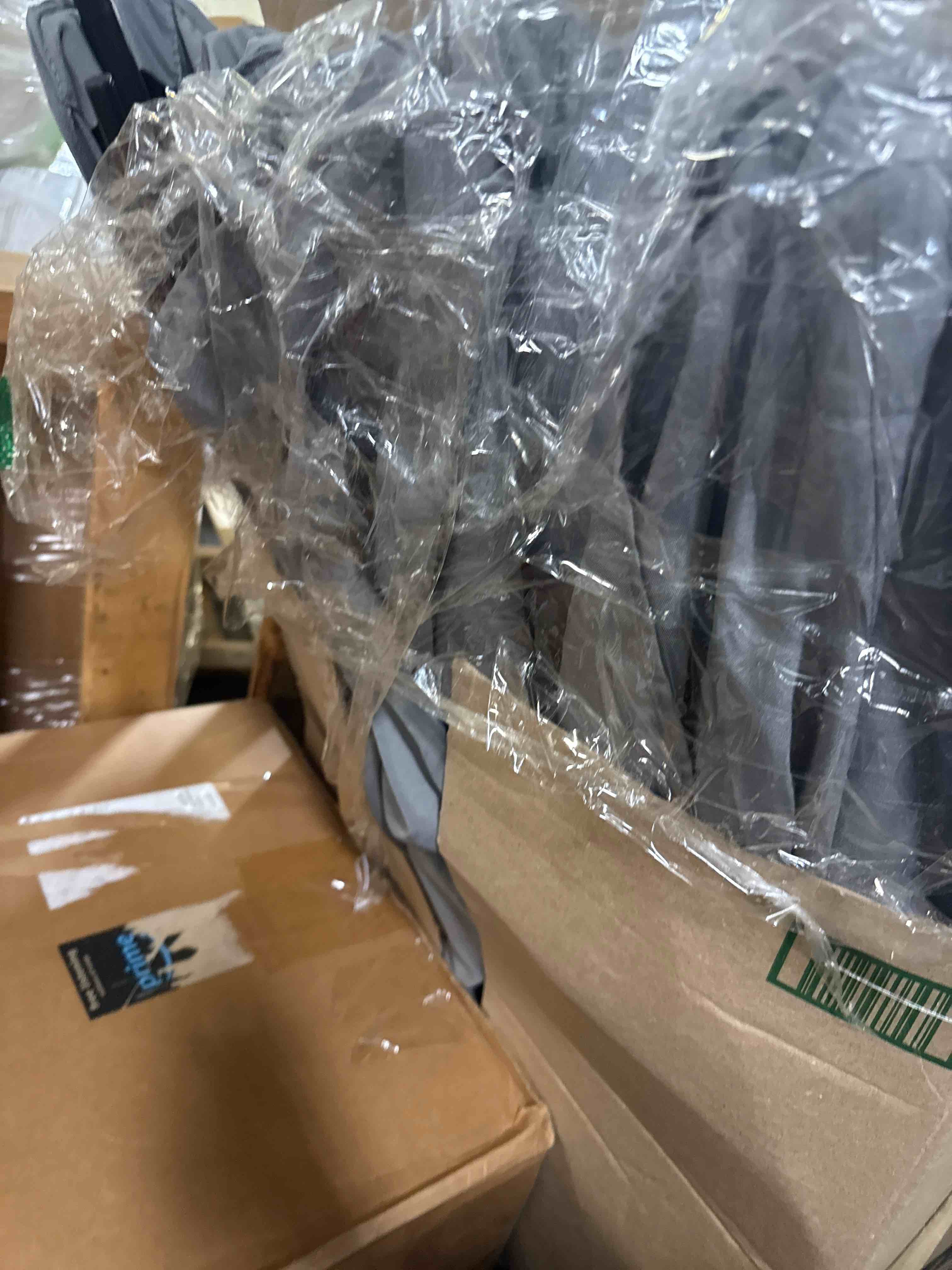 https://s3.amazonaws.com/lotting-images-prod/phillipi/TEA2236135_1754500227366.jpeg