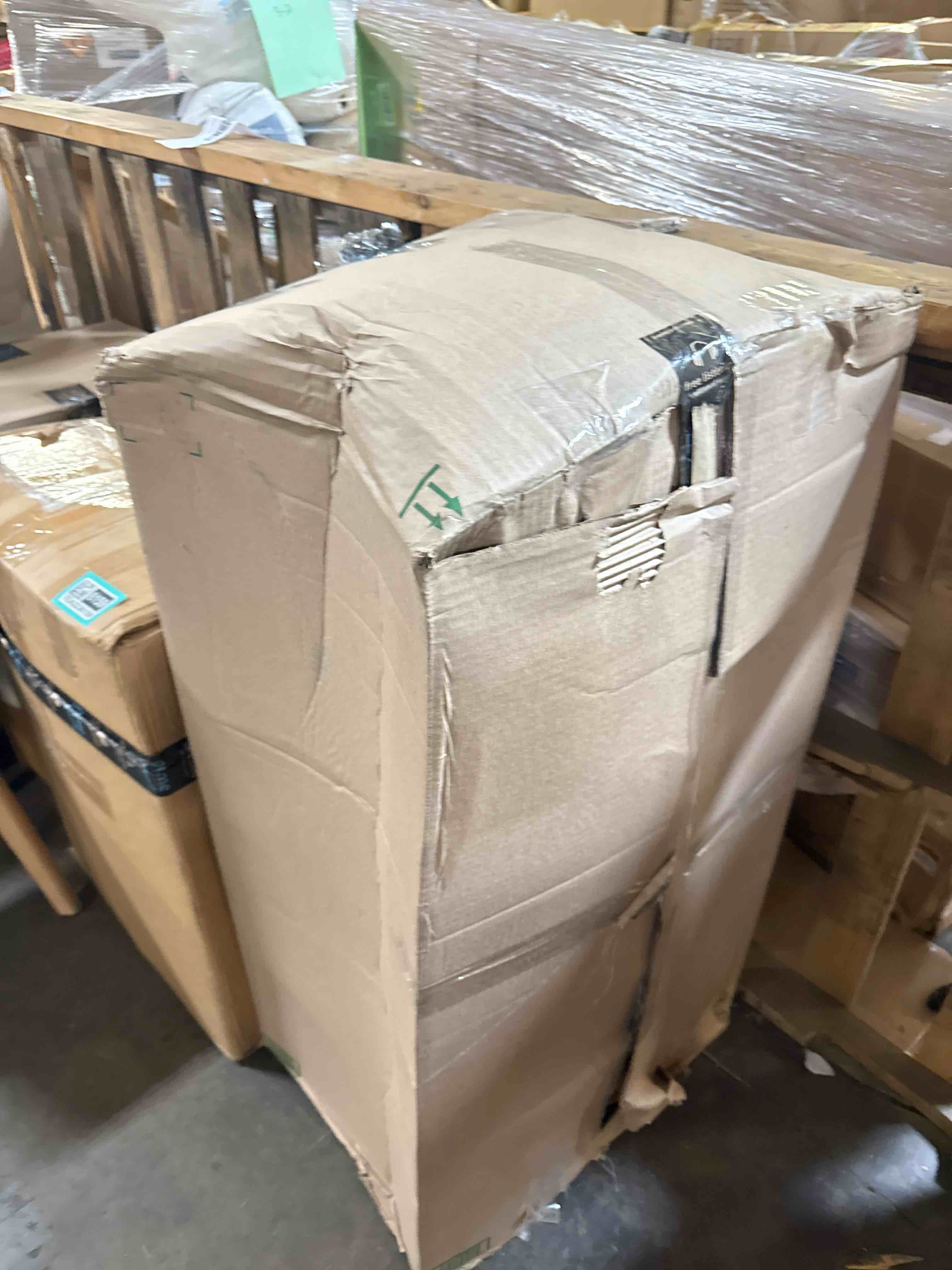 https://s3.amazonaws.com/lotting-images-prod/phillipi/TEA2236160_1754504449785.jpeg