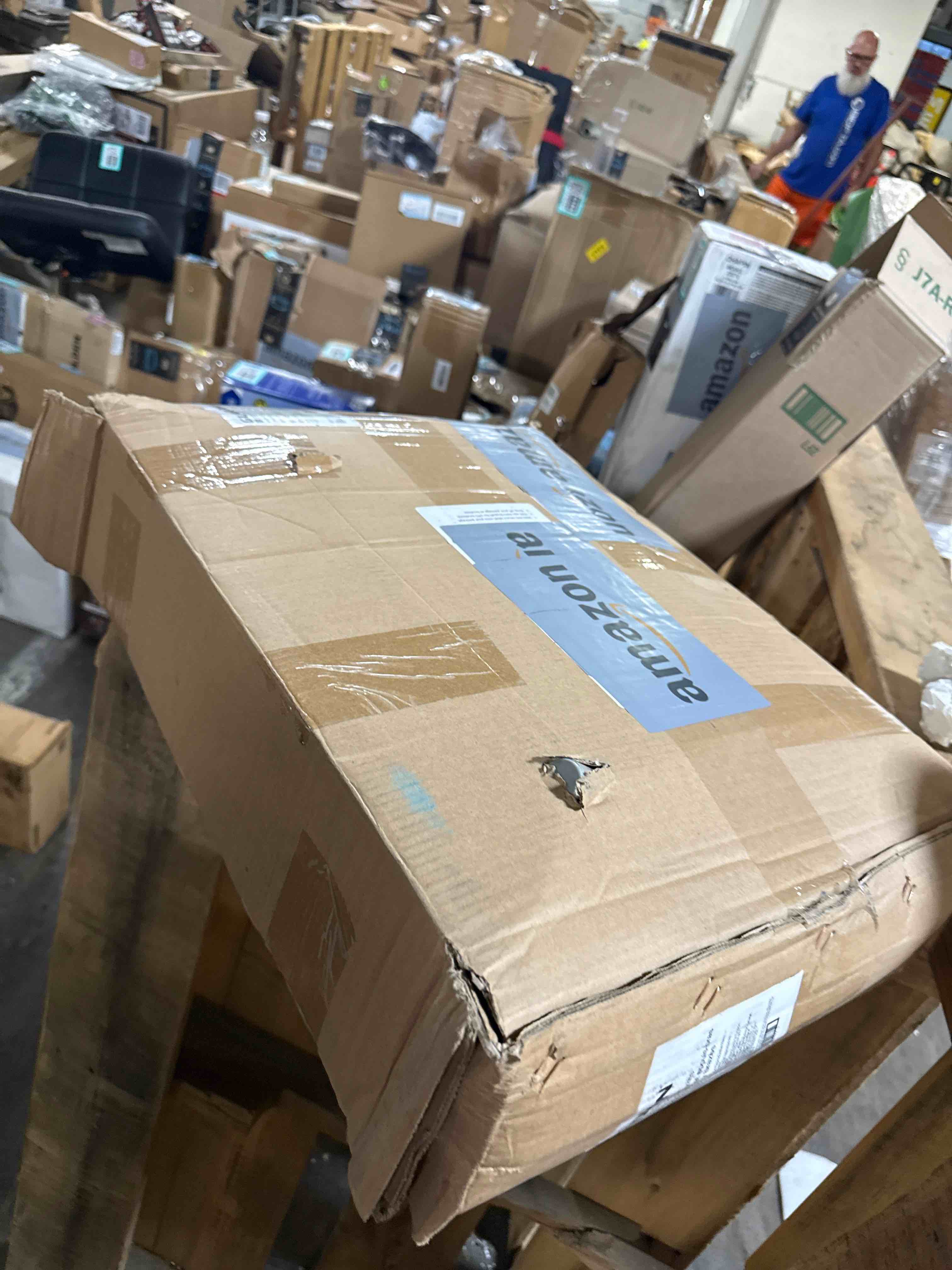 https://s3.amazonaws.com/lotting-images-prod/phillipi/TEA2236212_1754578792595.jpeg