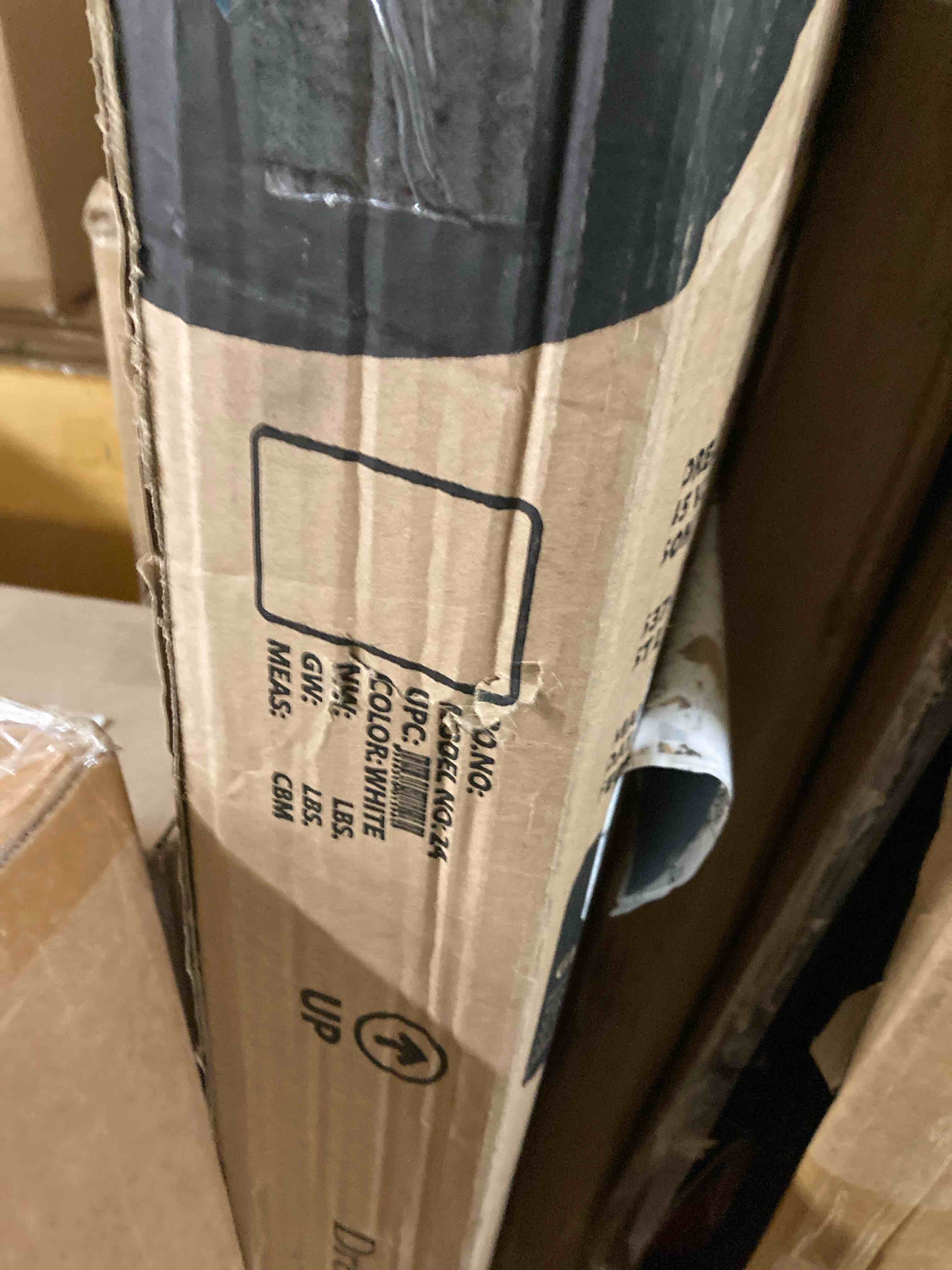 https://s3.amazonaws.com/lotting-images-prod/phillipi/TEA2236306_1754673249250.jpeg