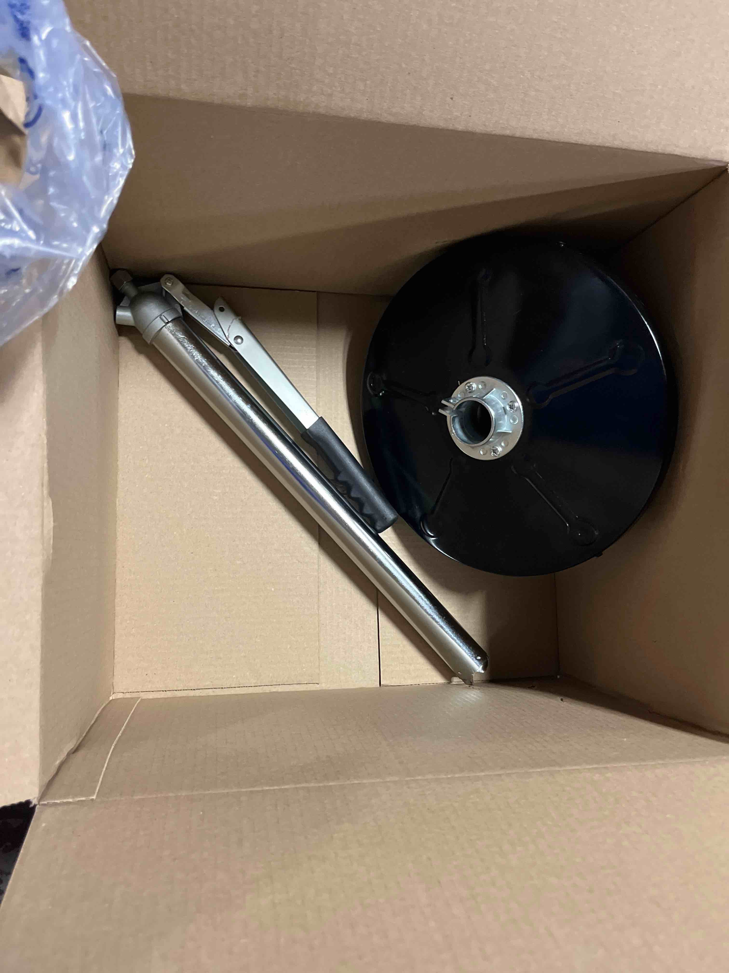 https://s3.amazonaws.com/lotting-images-prod/phillipi/TEA2236614_1755703342746.jpeg