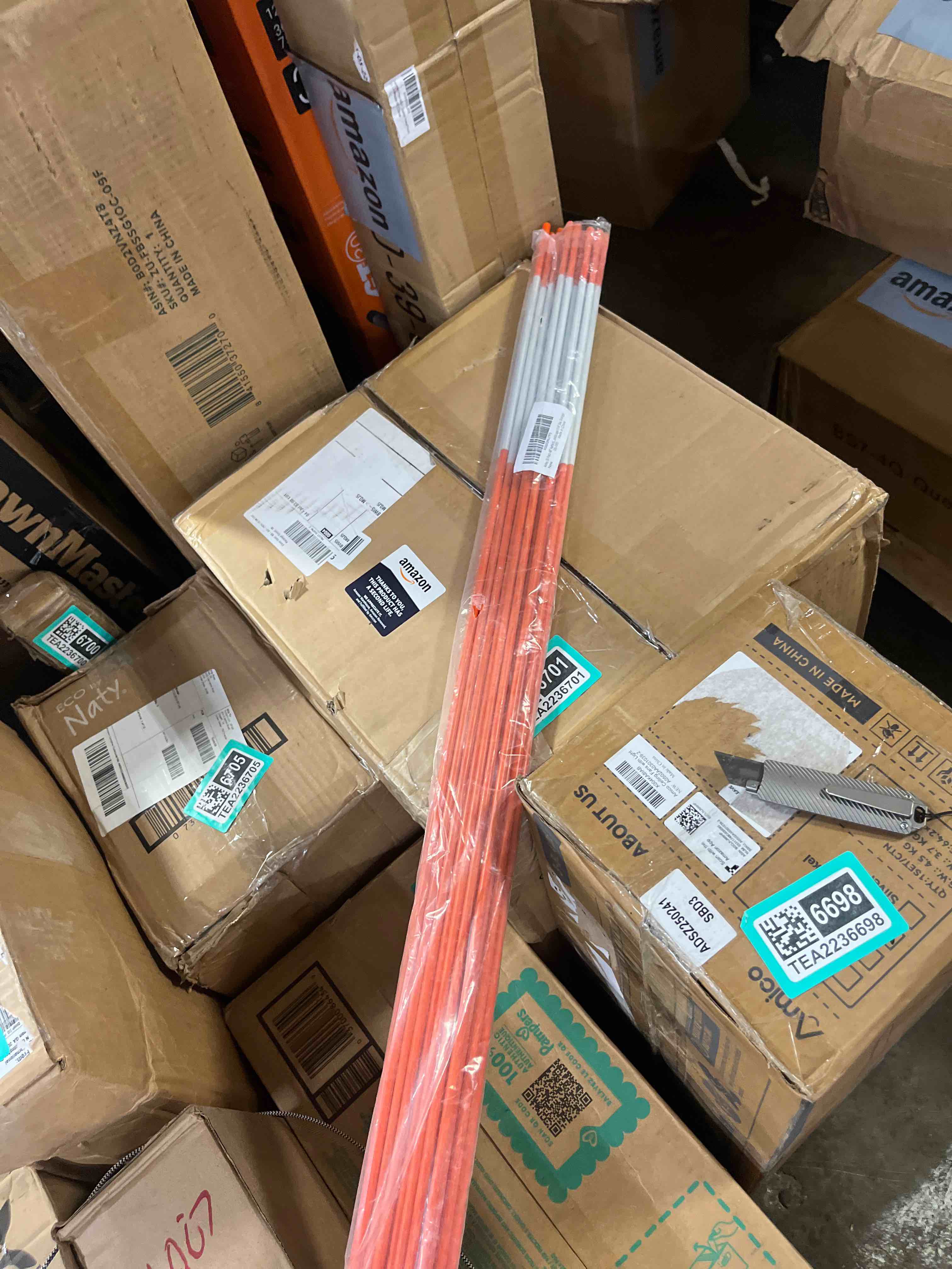 https://s3.amazonaws.com/lotting-images-prod/phillipi/TEA2236694_1755625012276.jpeg
