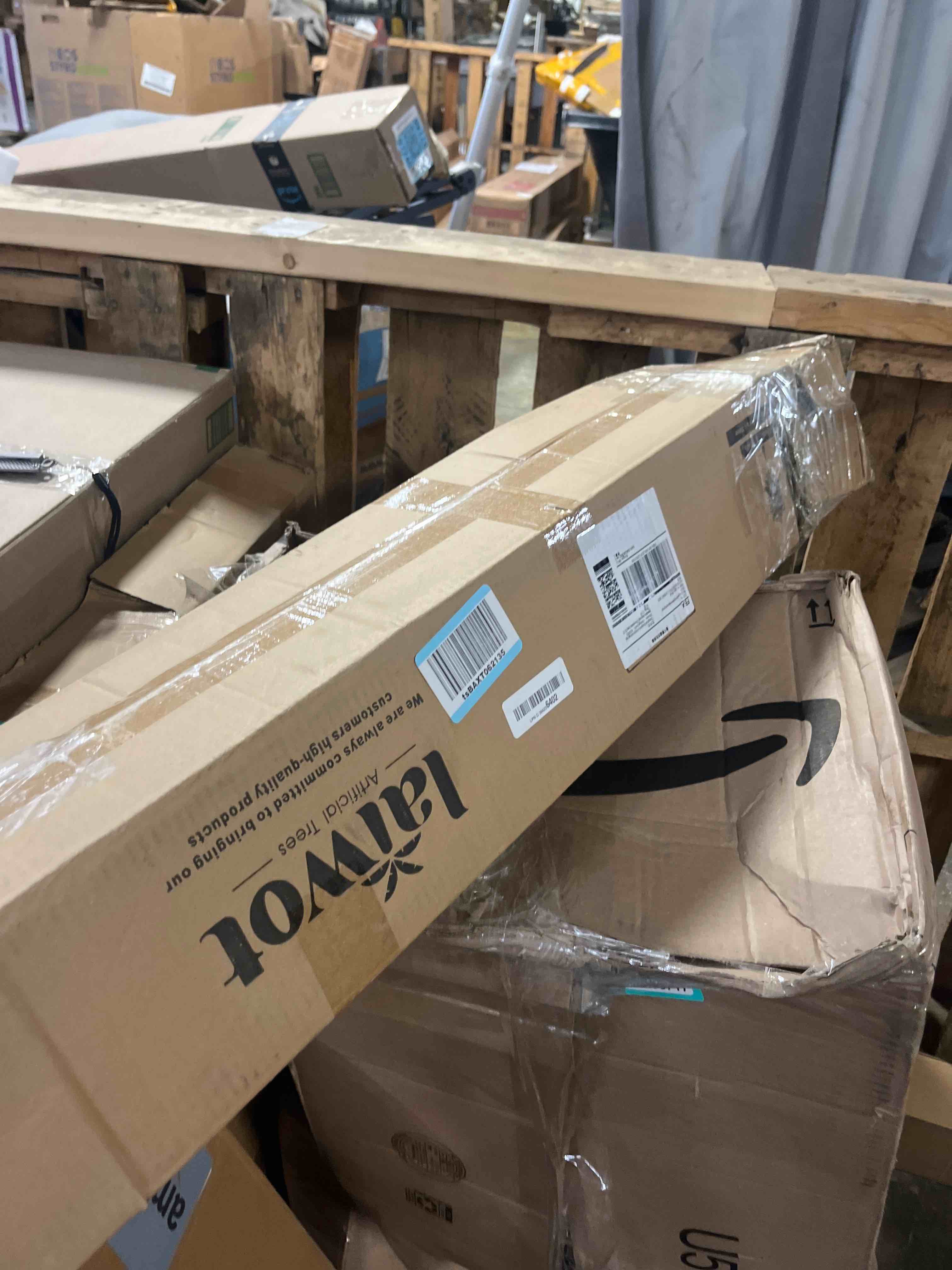 https://s3.amazonaws.com/lotting-images-prod/phillipi/TEA2236716_1755621795467.jpeg