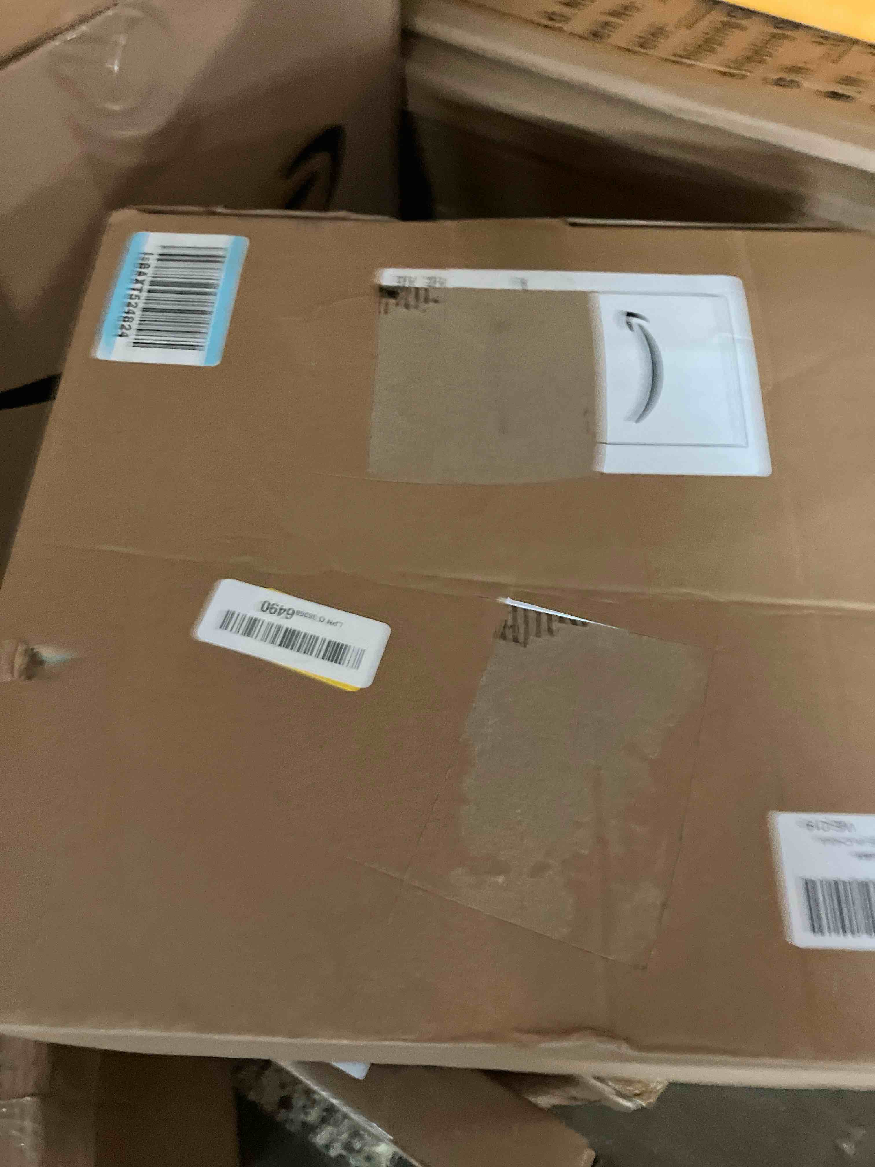 https://s3.amazonaws.com/lotting-images-prod/phillipi/TEA2236746_1755631766923.jpeg