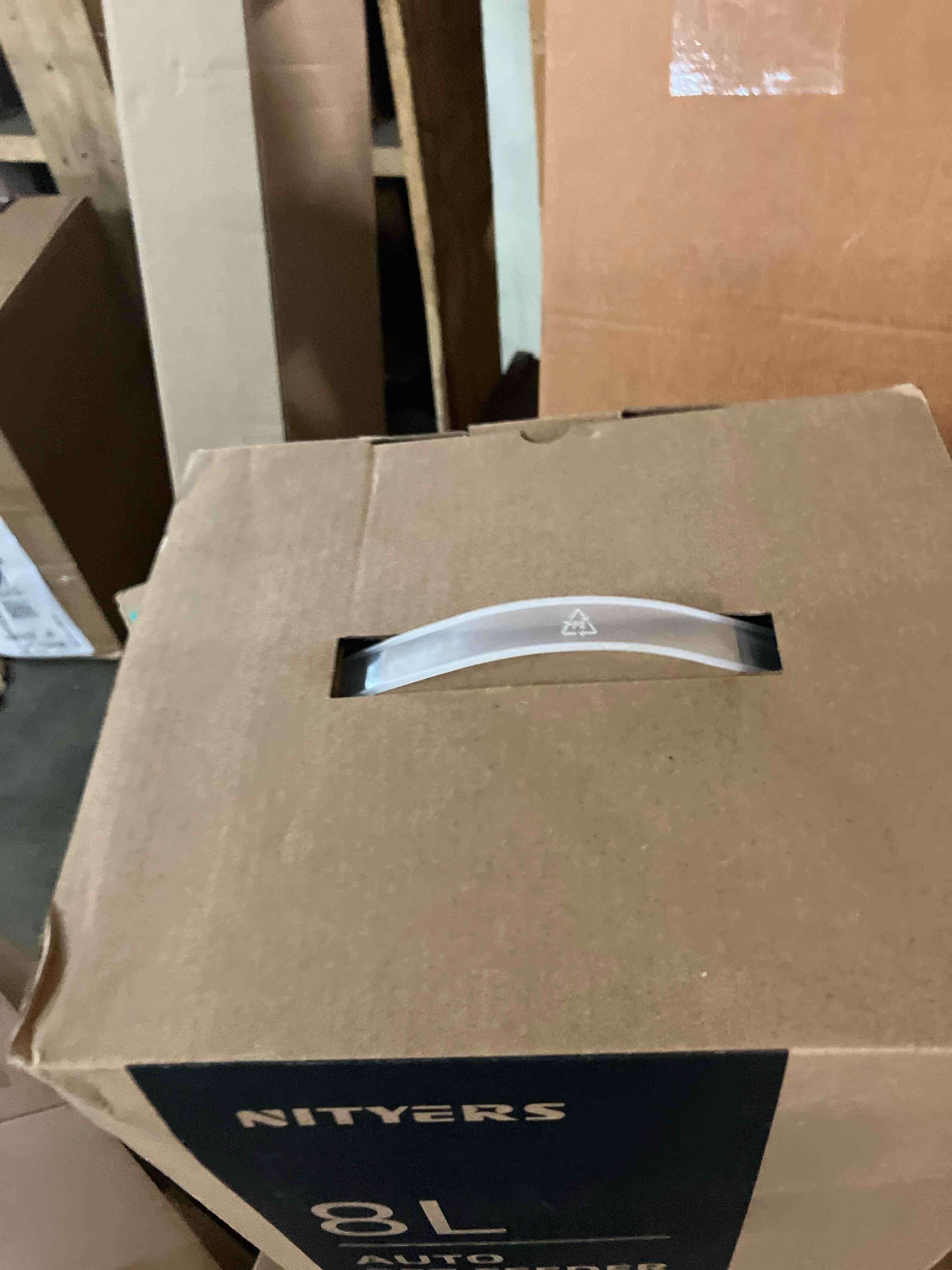 https://s3.amazonaws.com/lotting-images-prod/phillipi/TEA2236753_1755633574741.jpeg
