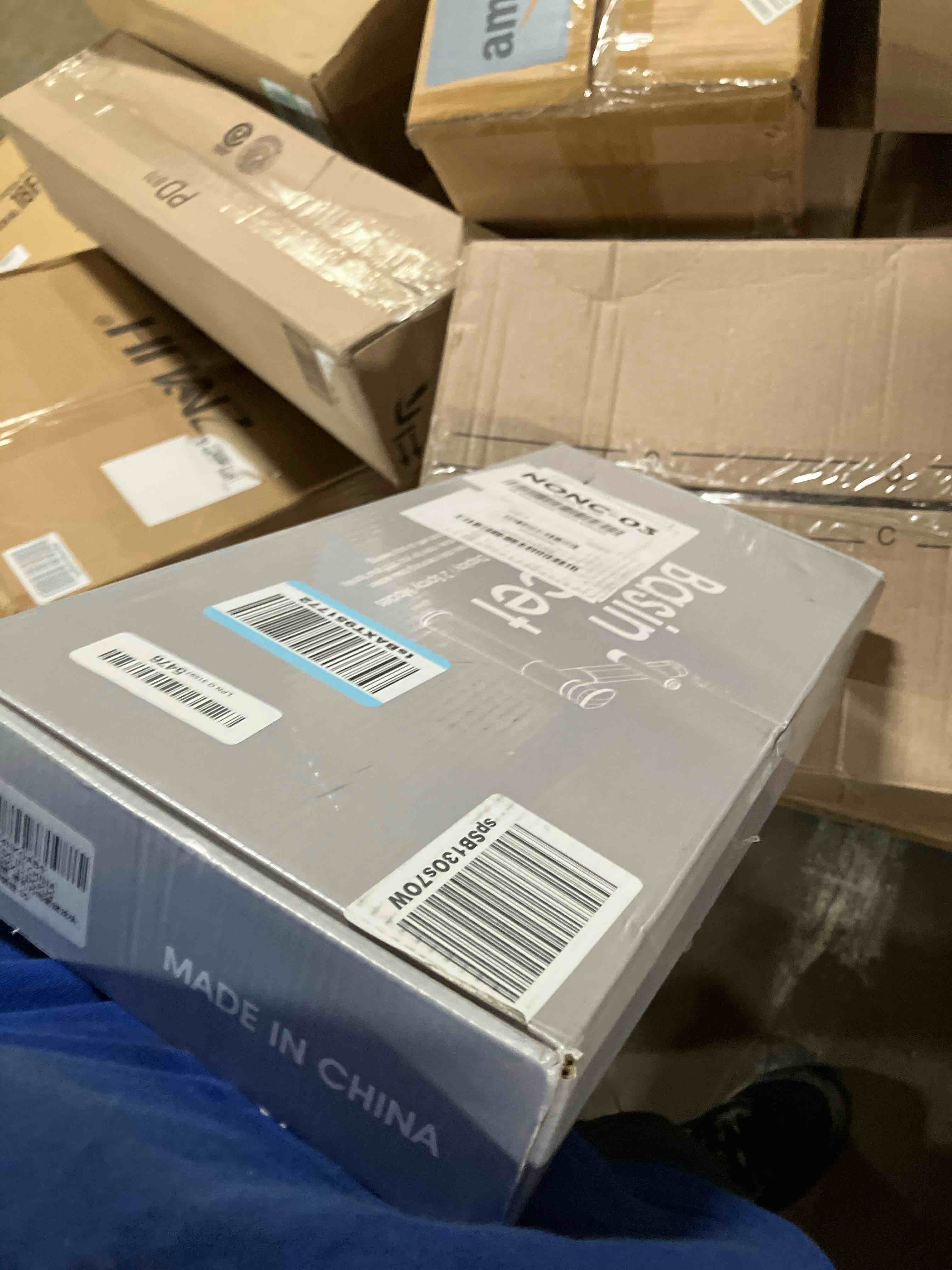 https://s3.amazonaws.com/lotting-images-prod/phillipi/TEA2236863_1755626193835.jpeg
