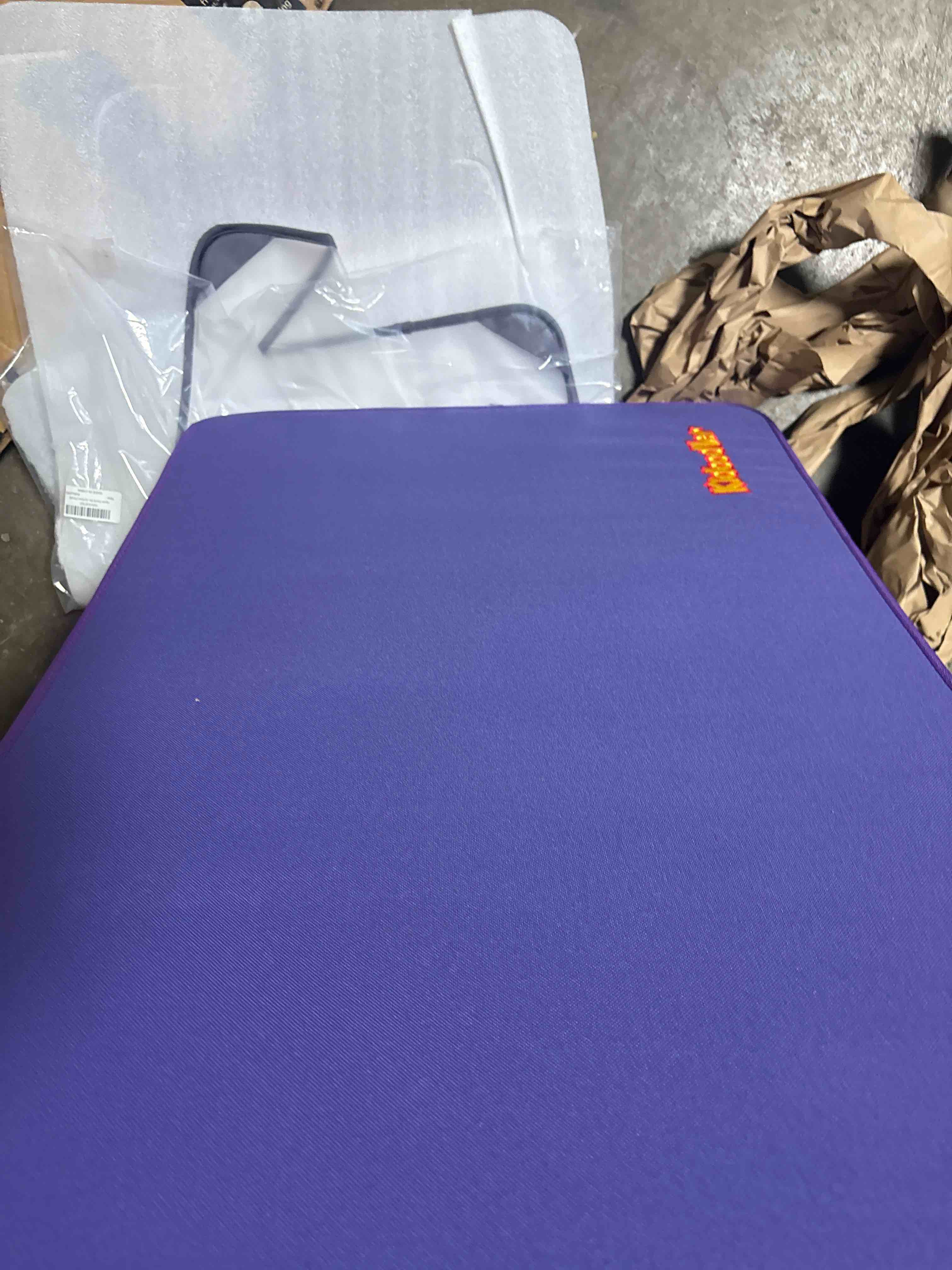 https://s3.amazonaws.com/lotting-images-prod/phillipi/TEA2237315_1755796596838.jpeg