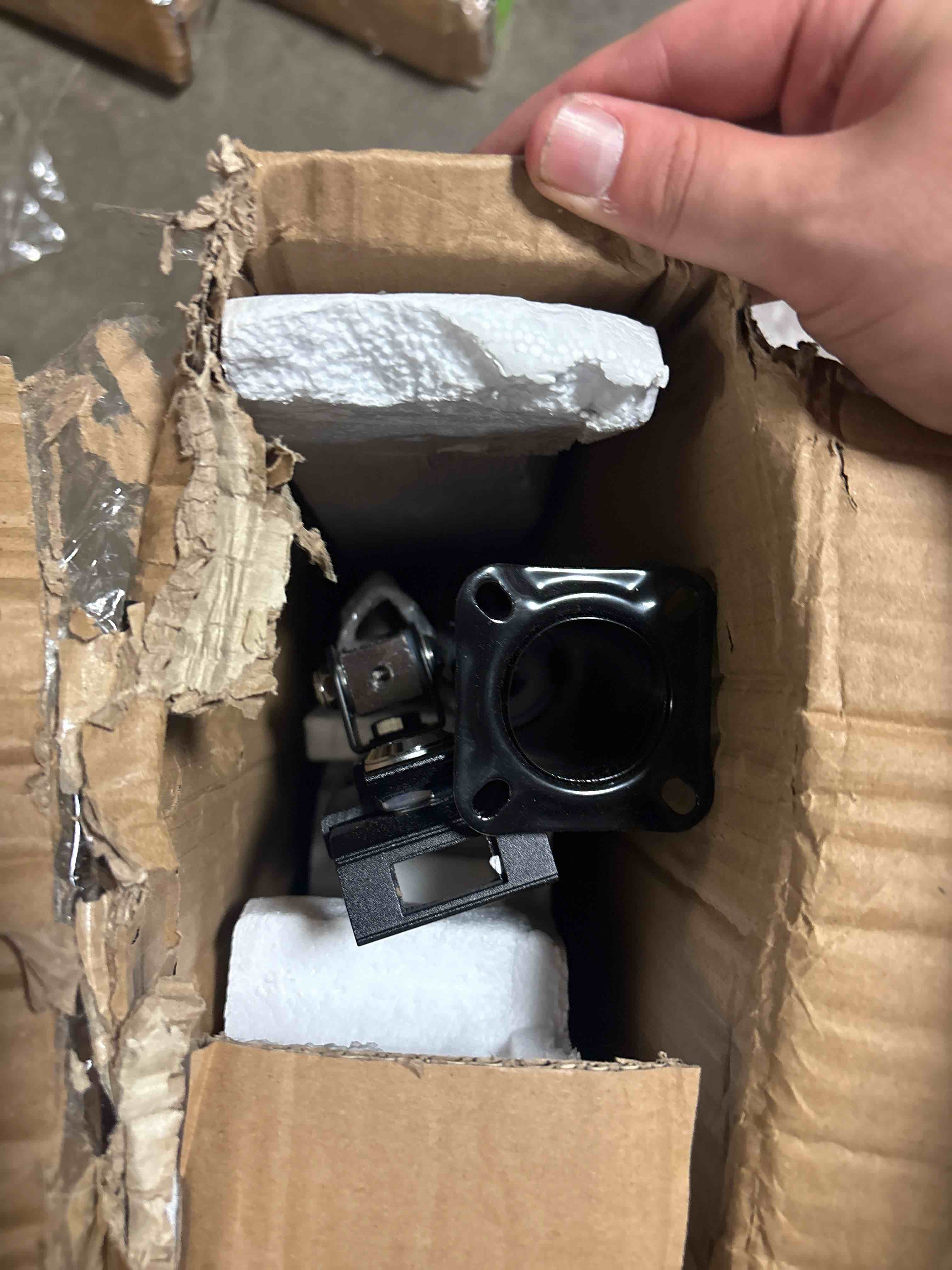 https://s3.amazonaws.com/lotting-images-prod/phillipi/TEA2237322_1755797686819.jpeg