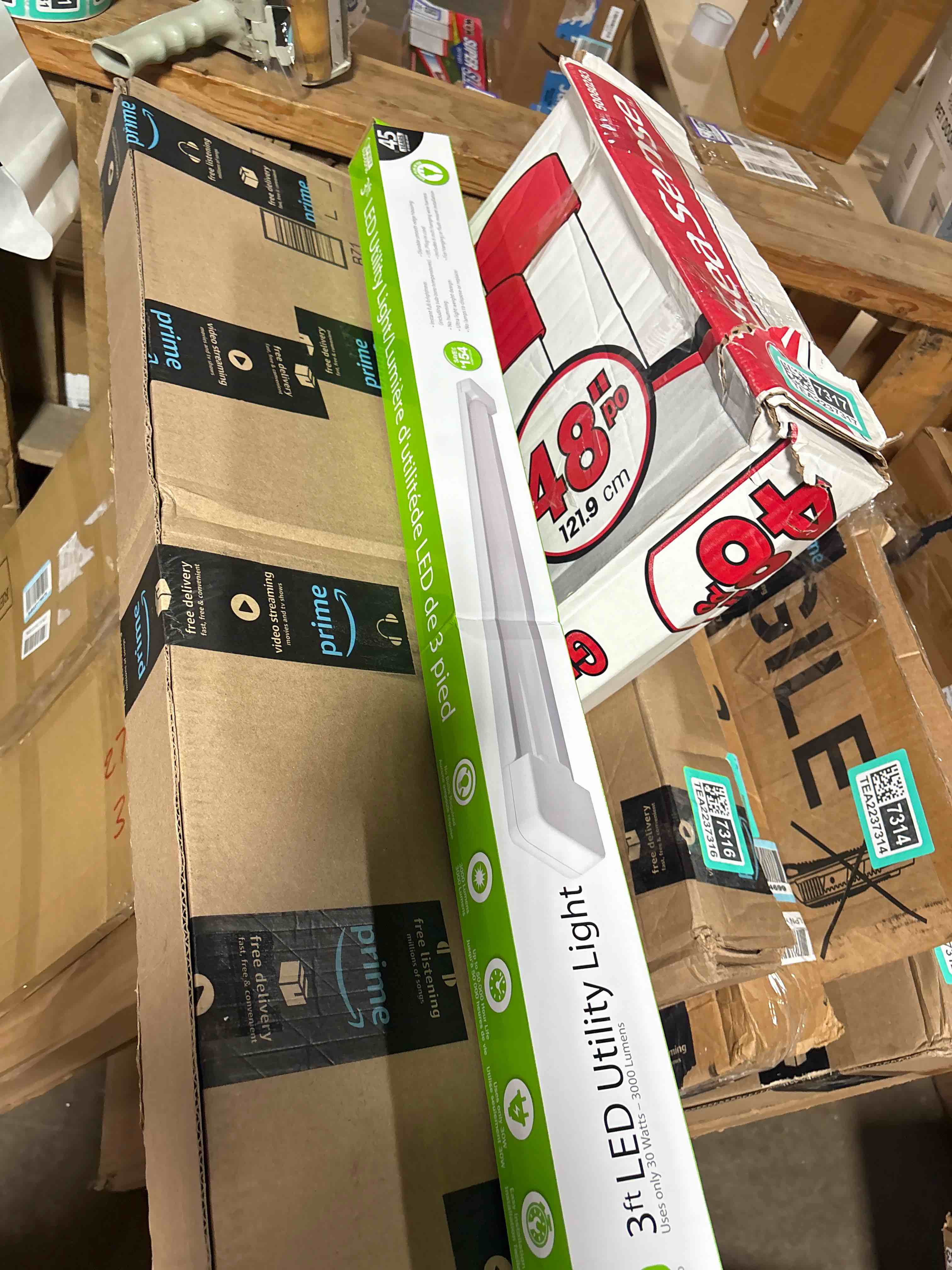 https://s3.amazonaws.com/lotting-images-prod/phillipi/TEA2237324_1755797959279.jpeg