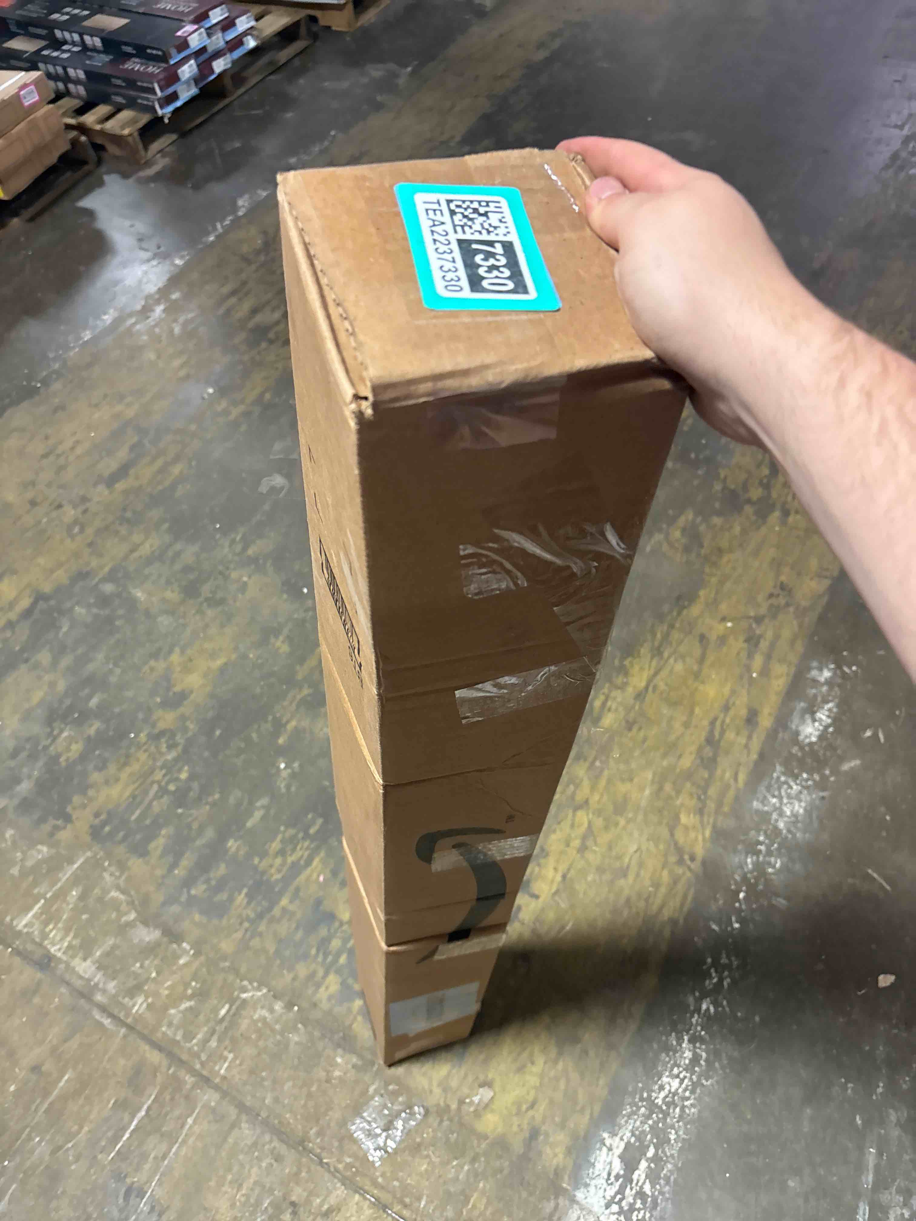 https://s3.amazonaws.com/lotting-images-prod/phillipi/TEA2237330_1755799004932.jpeg