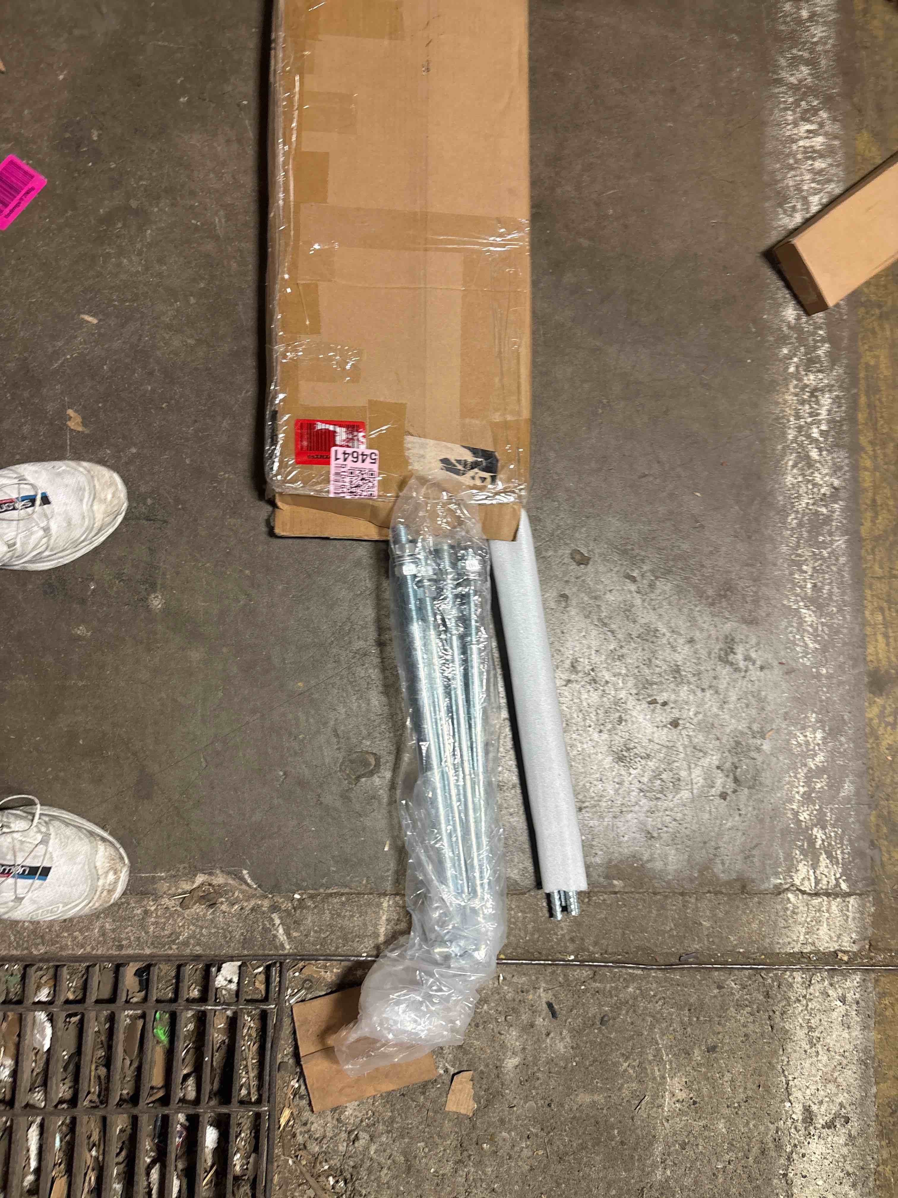 https://s3.amazonaws.com/lotting-images-prod/phillipi/TEA2237333_1755799650319.jpeg