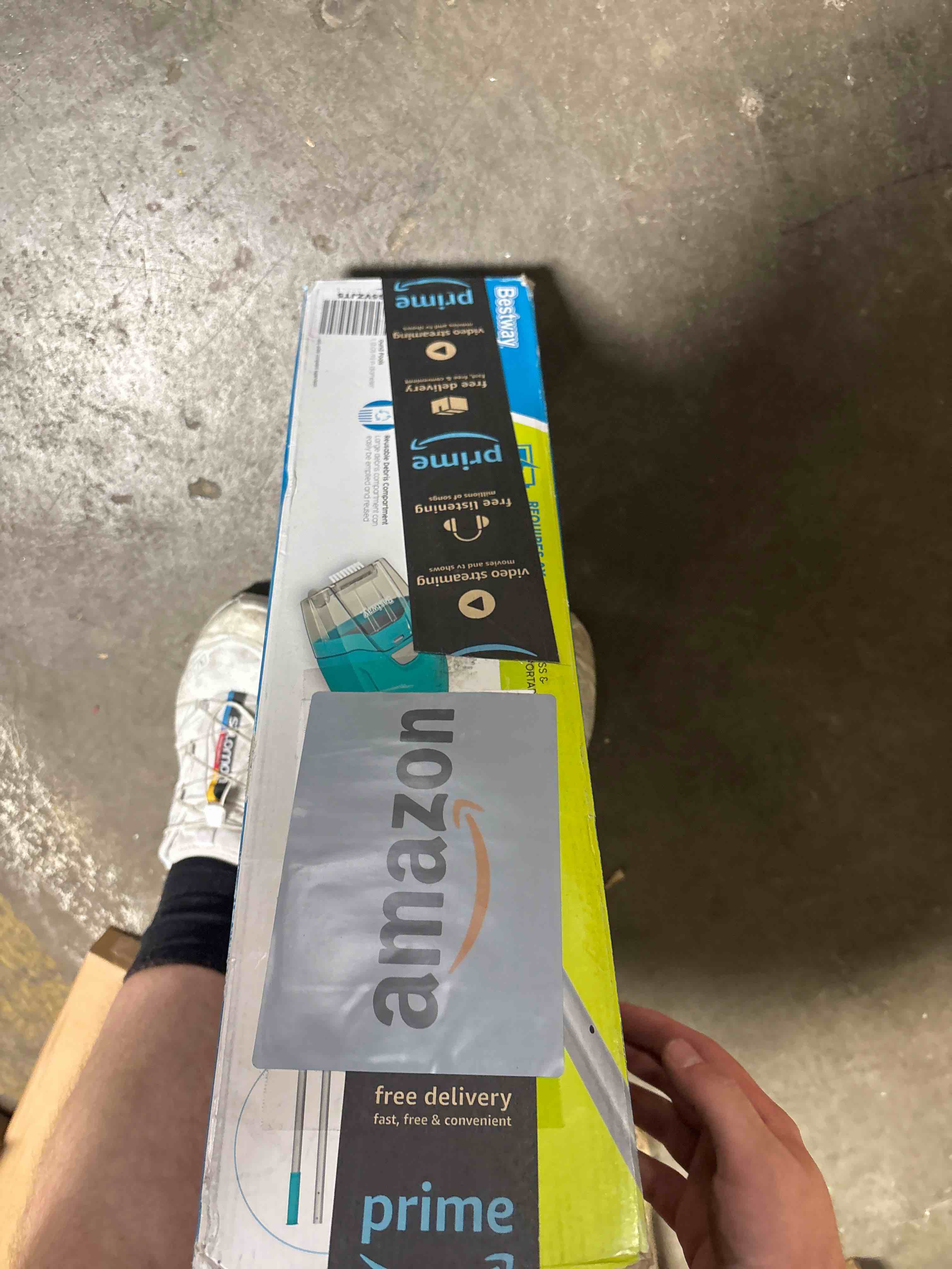 https://s3.amazonaws.com/lotting-images-prod/phillipi/TEA2237336_1755800181133.jpeg