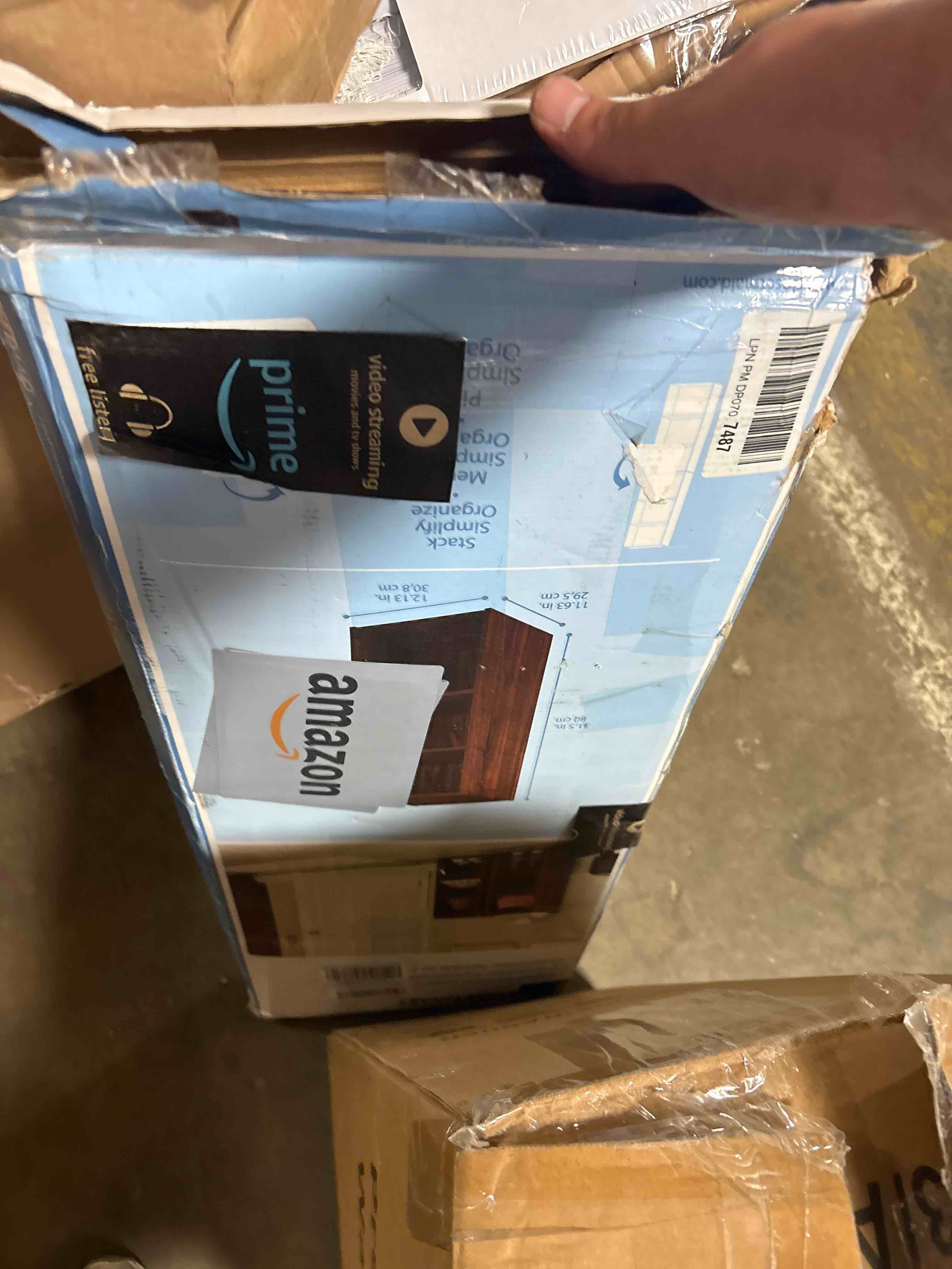 https://s3.amazonaws.com/lotting-images-prod/phillipi/TEA2237359_1755806146148.jpeg