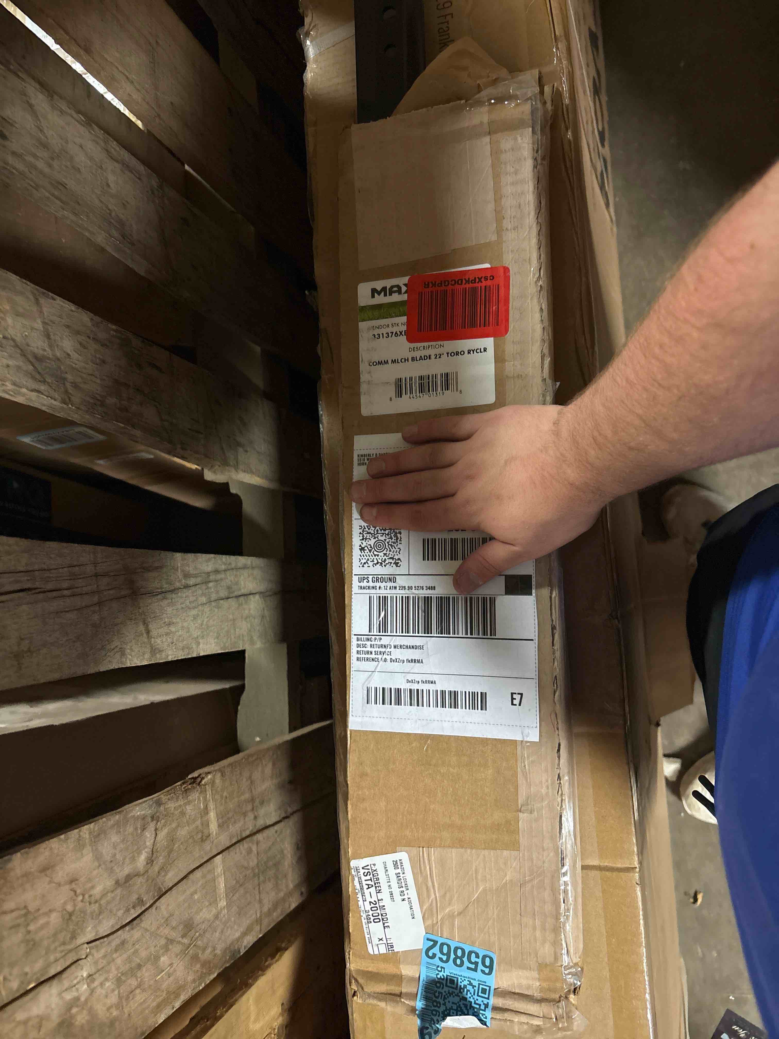 https://s3.amazonaws.com/lotting-images-prod/phillipi/TEA2237364_1755807145780.jpeg