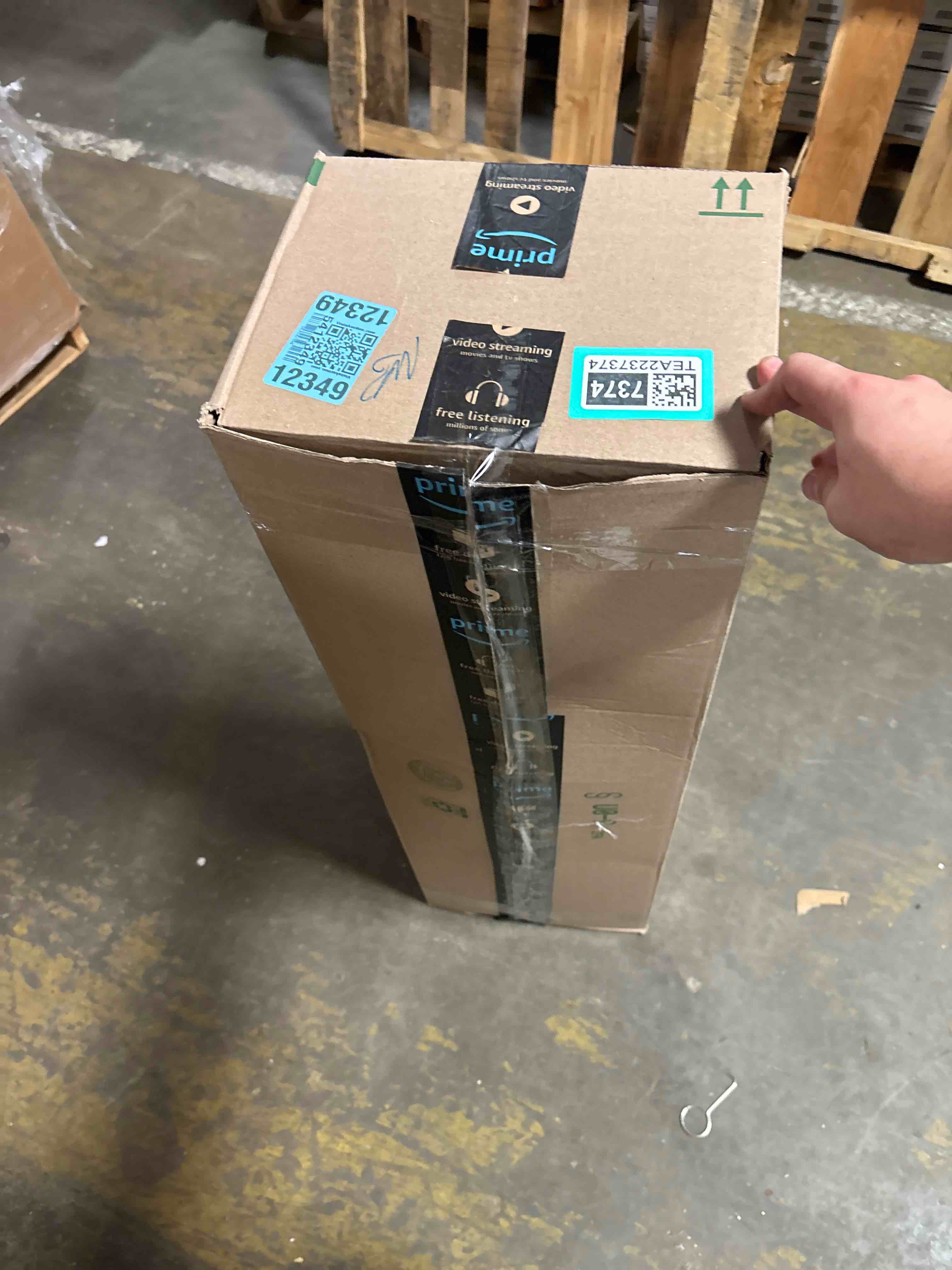 https://s3.amazonaws.com/lotting-images-prod/phillipi/TEA2237374_1755809132906.jpeg