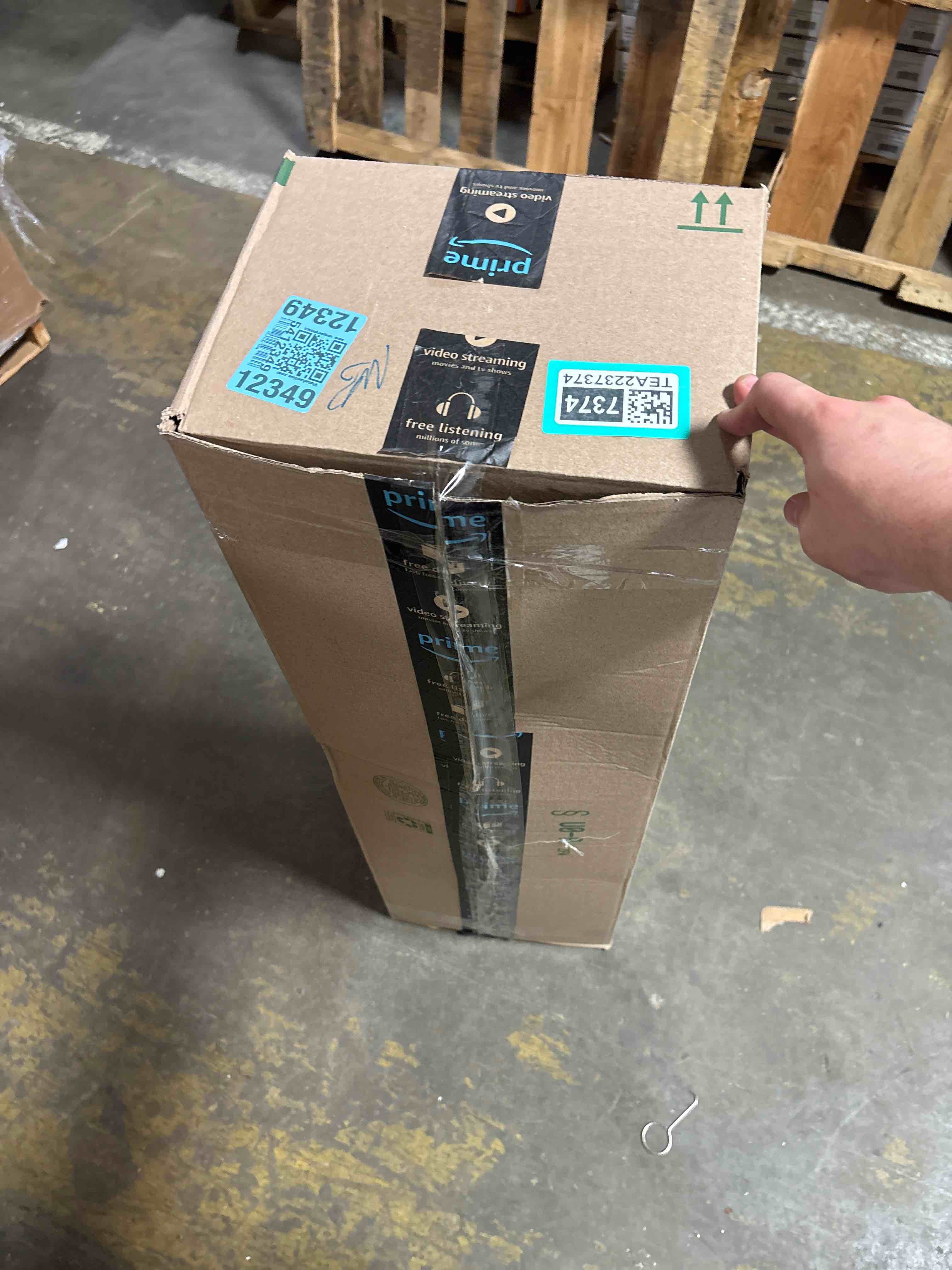 https://s3.amazonaws.com/lotting-images-prod/phillipi/TEA2237374_1755809133921.jpeg
