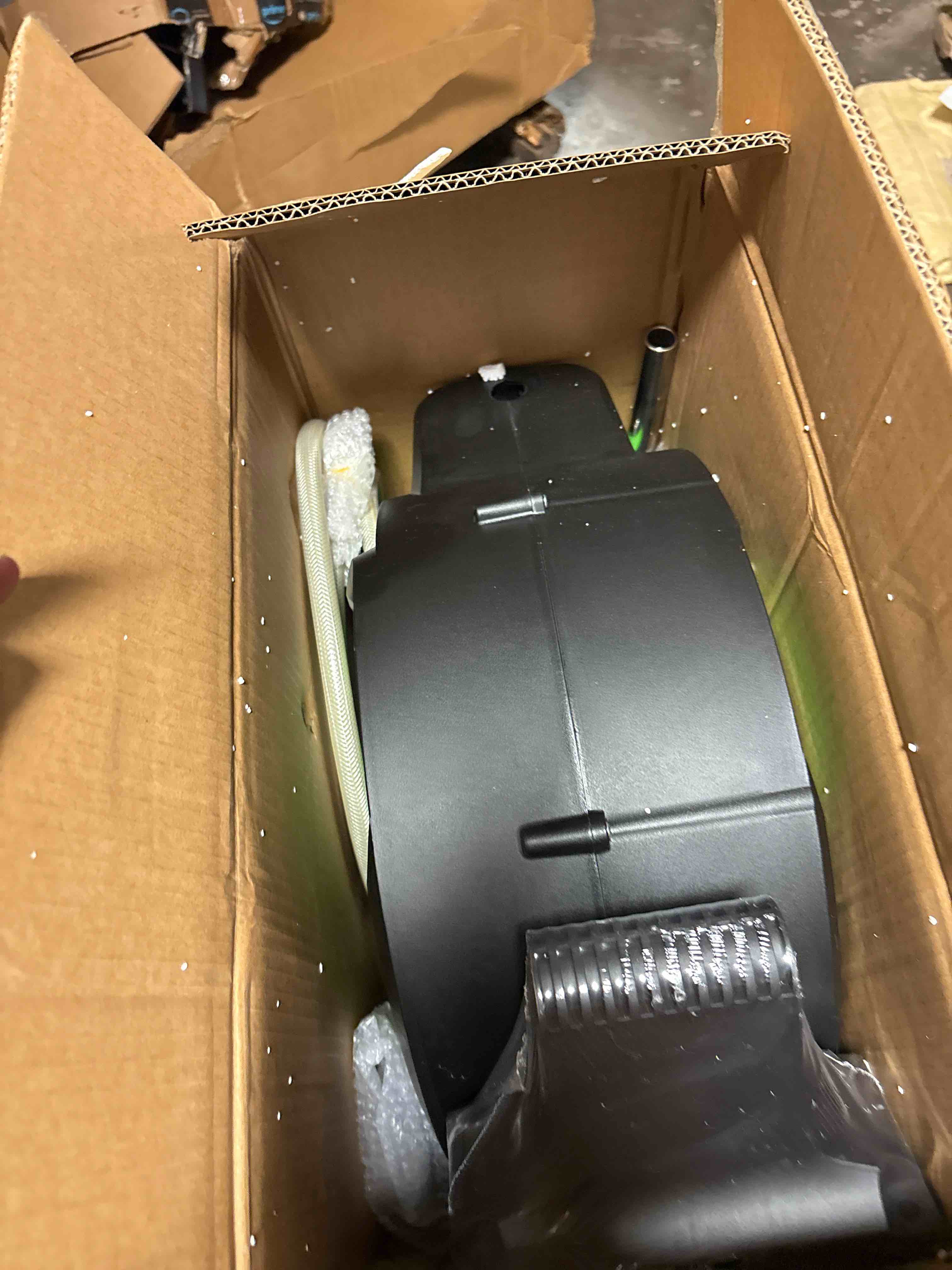 https://s3.amazonaws.com/lotting-images-prod/phillipi/TEA2237380_1755810060159.jpeg