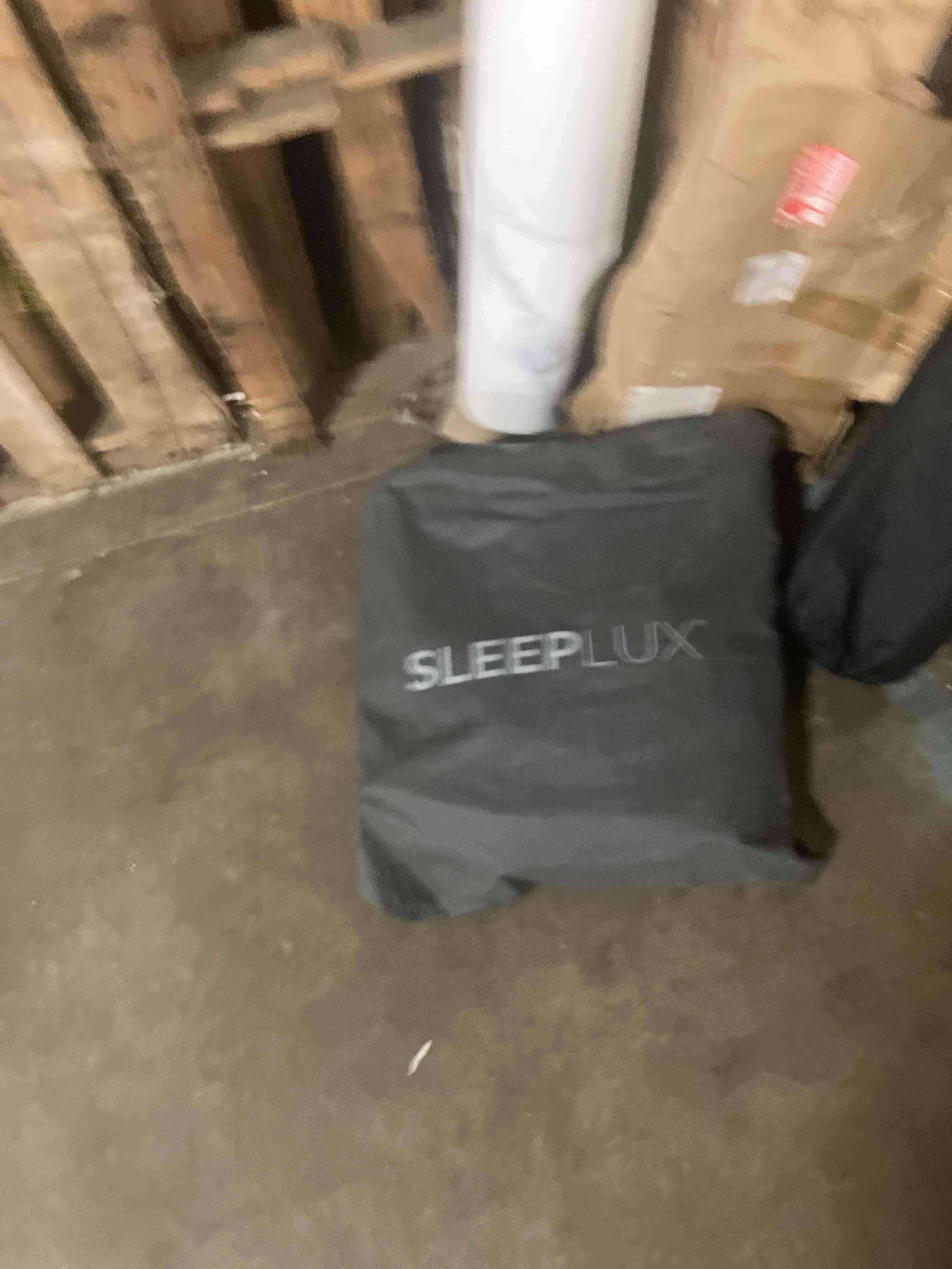 https://s3.amazonaws.com/lotting-images-prod/phillipi/TEA2237433_1756325328776.jpeg