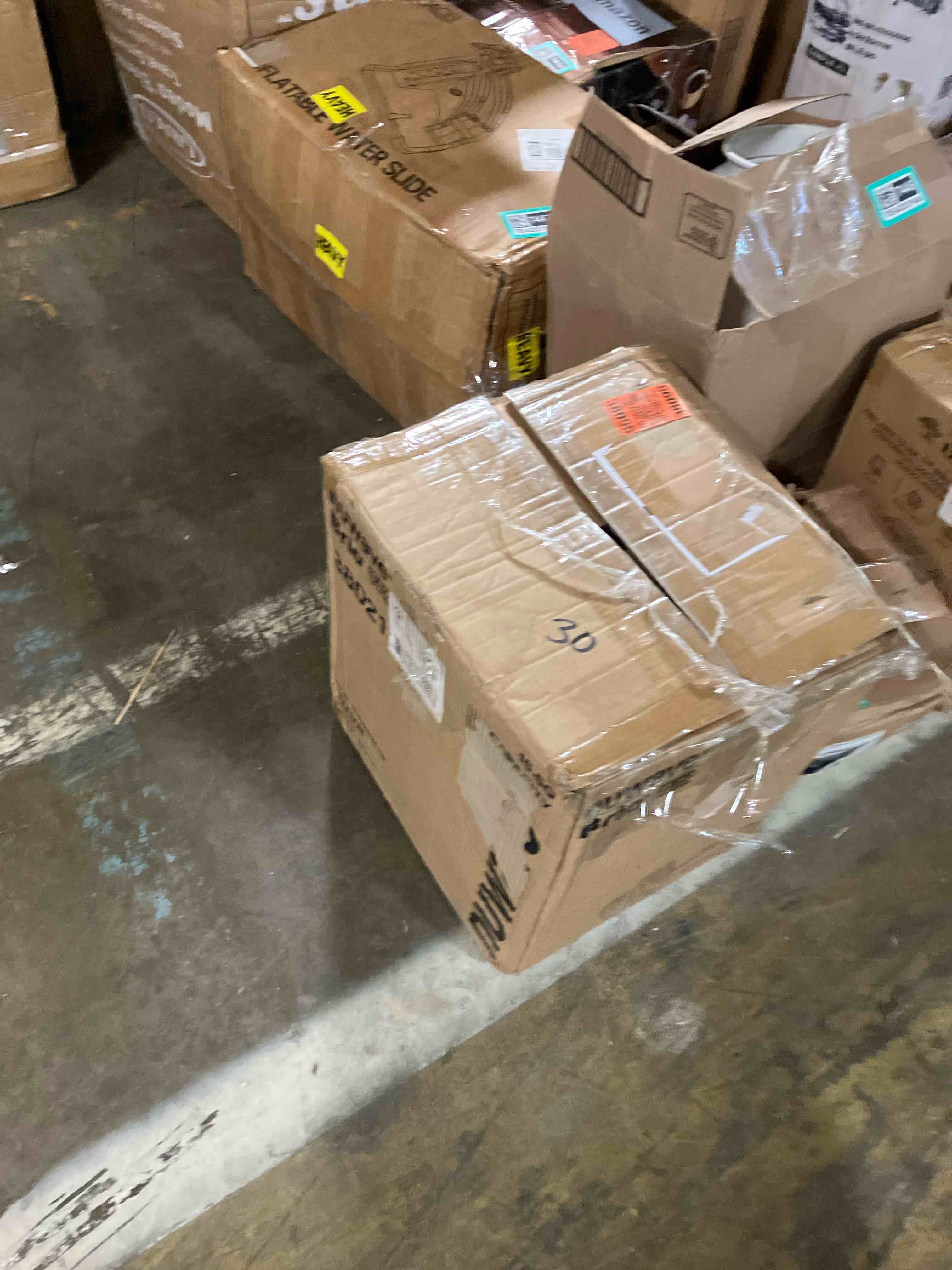 https://s3.amazonaws.com/lotting-images-prod/phillipi/TEA2237444_1756318120196.jpeg