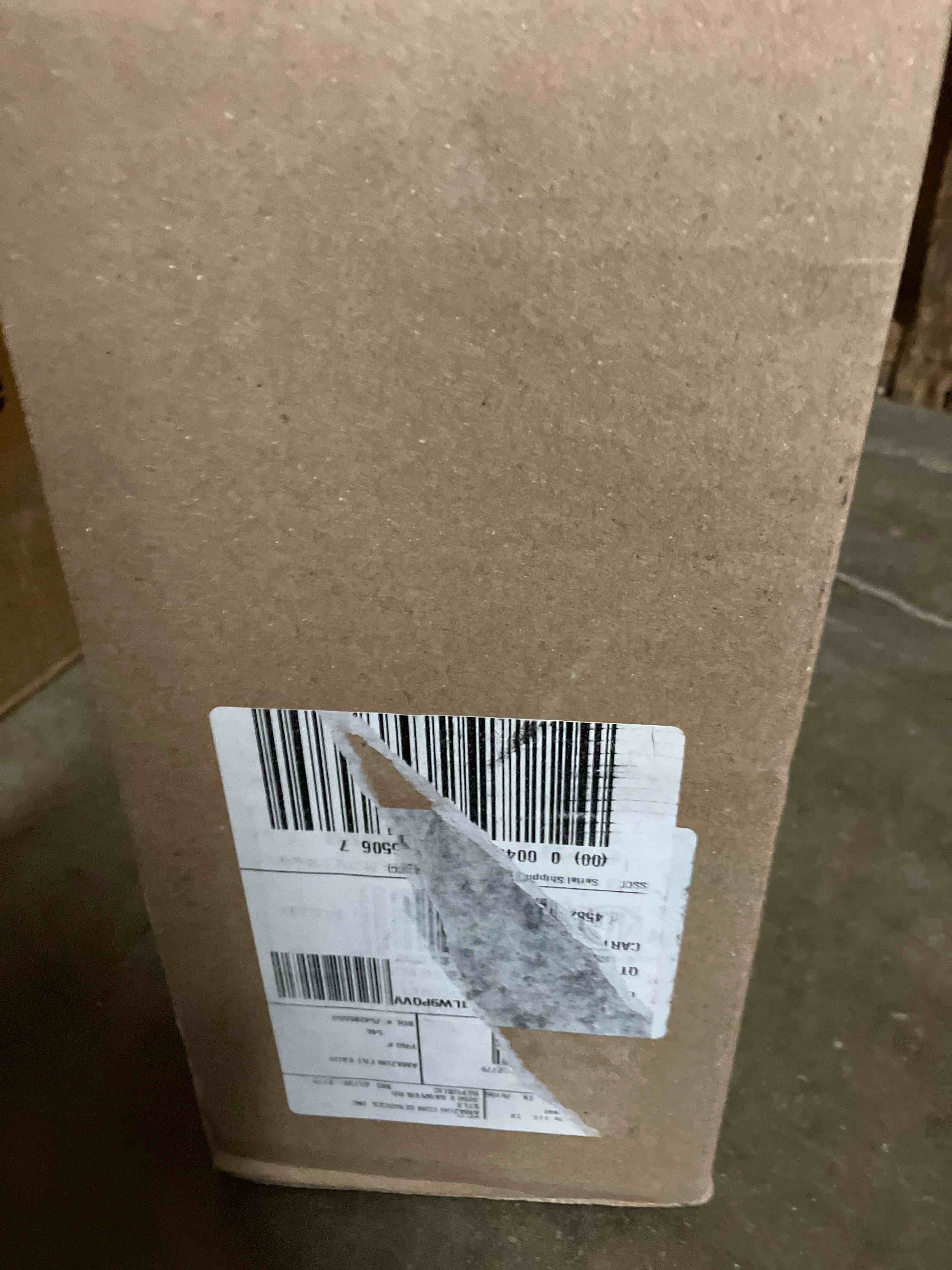 https://s3.amazonaws.com/lotting-images-prod/phillipi/TEA2237613_1756408027806.jpeg