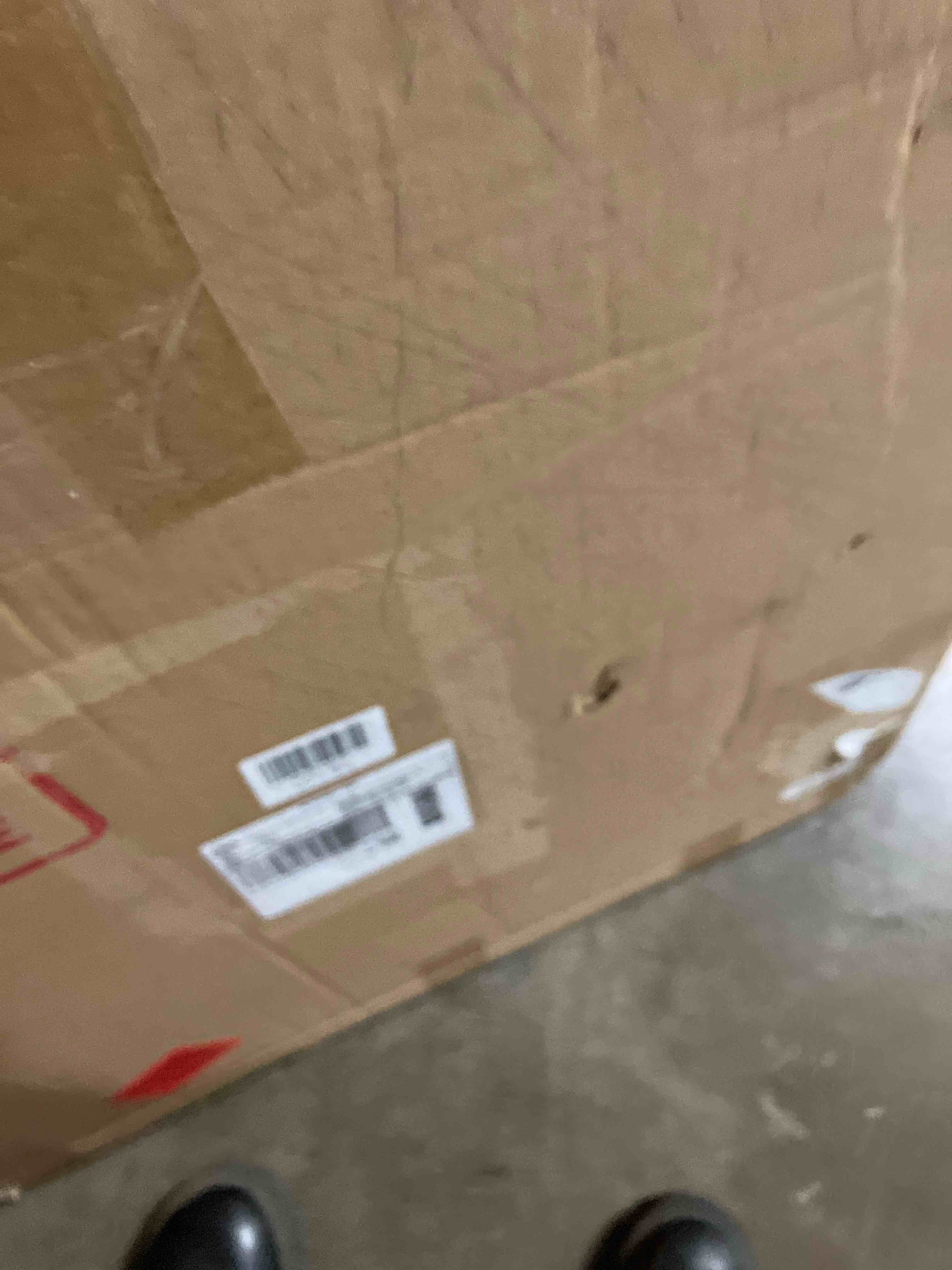 https://s3.amazonaws.com/lotting-images-prod/phillipi/TEA2237616_1756408428360.jpeg