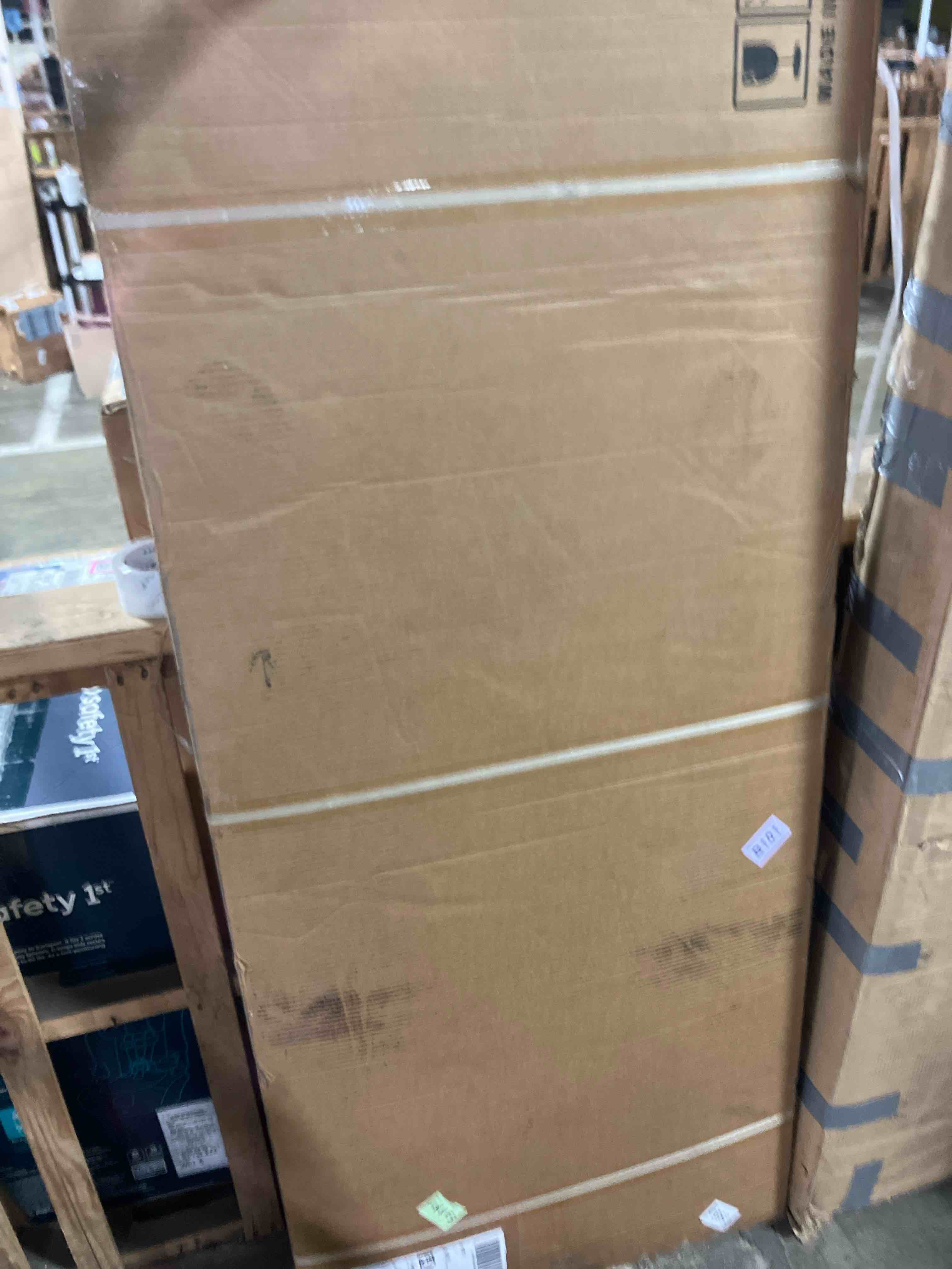 https://s3.amazonaws.com/lotting-images-prod/phillipi/TEA2237688_1756416725608.jpeg