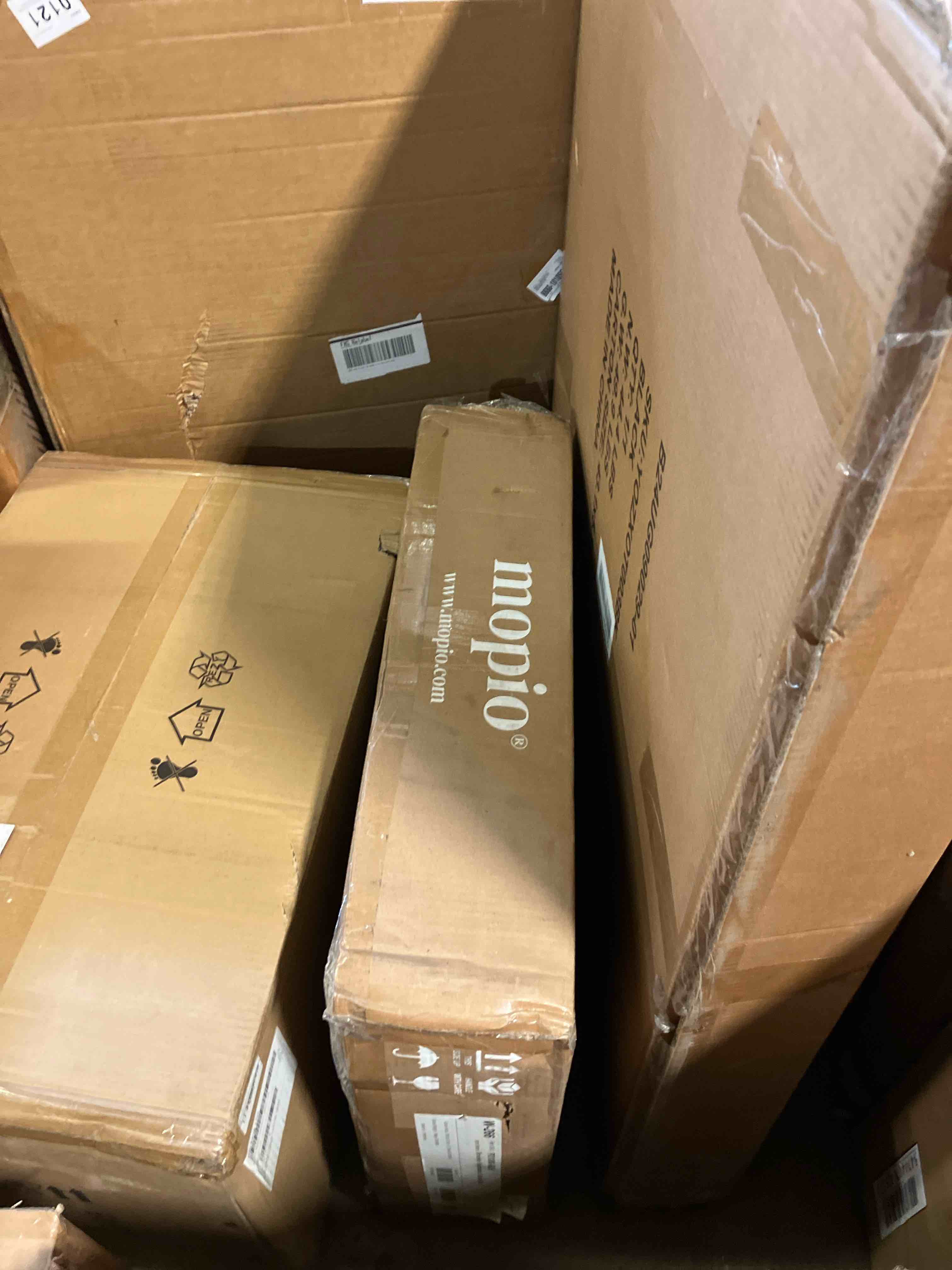 https://s3.amazonaws.com/lotting-images-prod/phillipi/TEA2237734_1756494462581.jpeg