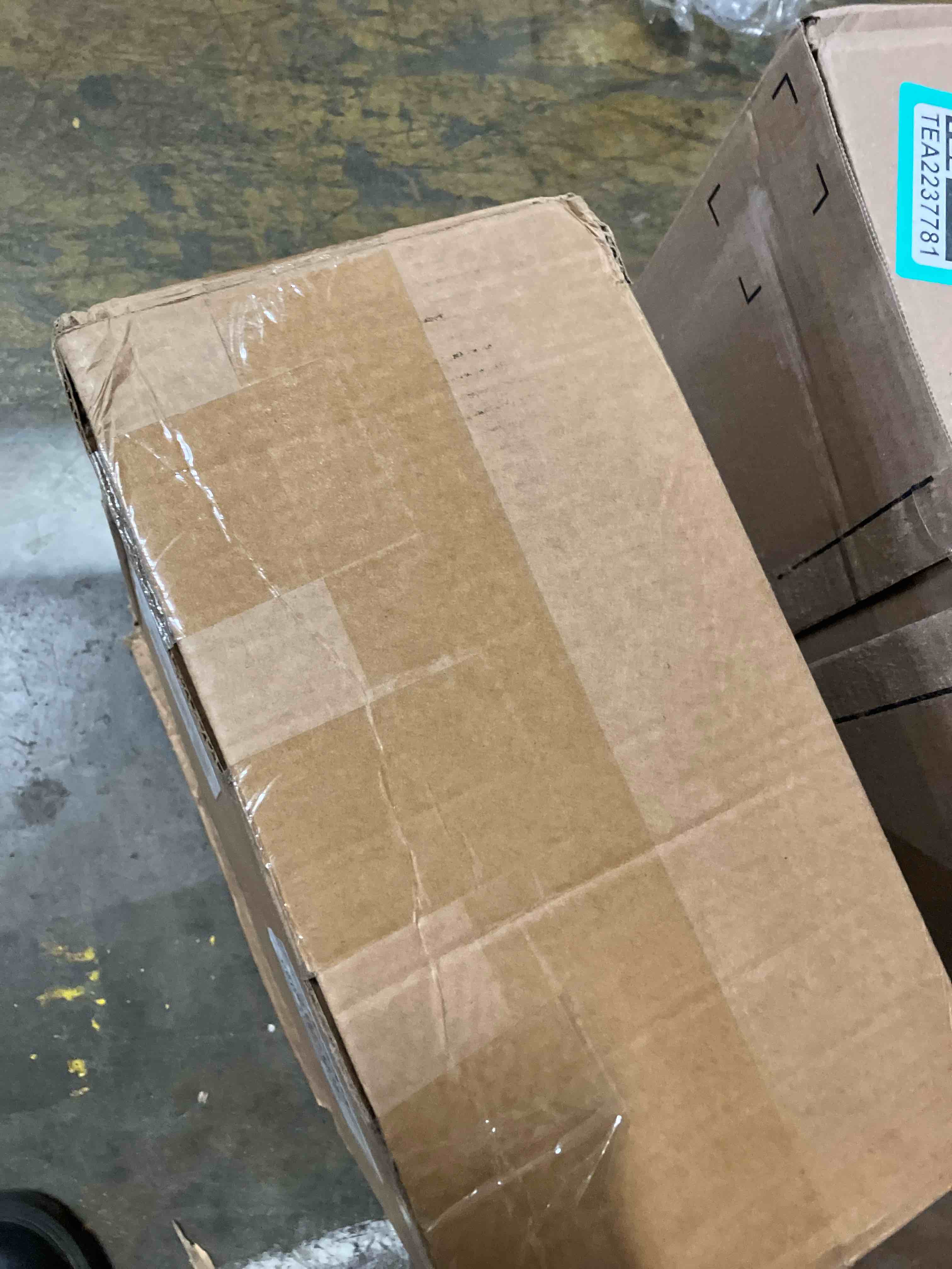 https://s3.amazonaws.com/lotting-images-prod/phillipi/TEA2237782_1756472468479.jpeg
