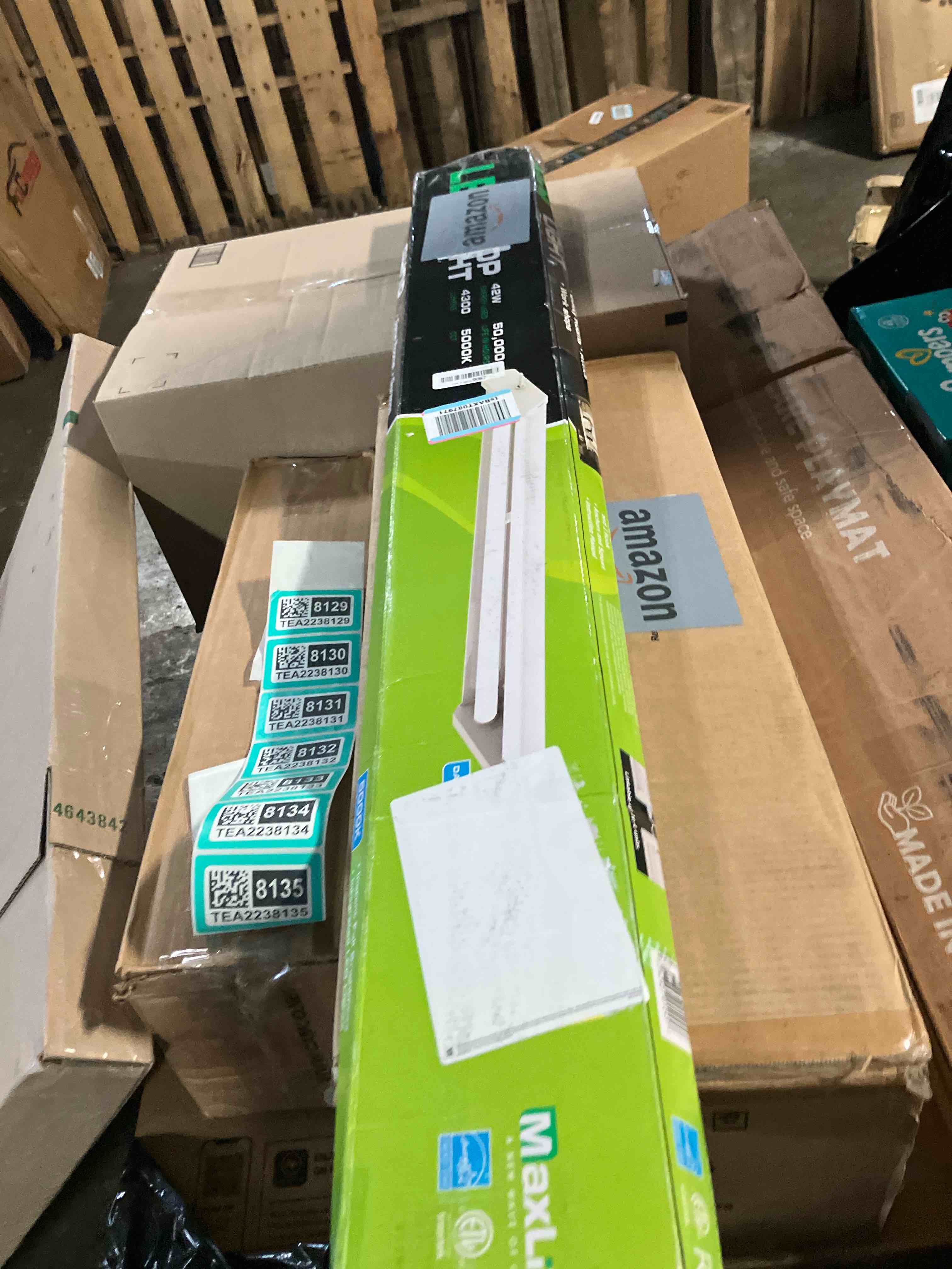 https://s3.amazonaws.com/lotting-images-prod/phillipi/TEA2238129_1757358612492.jpeg