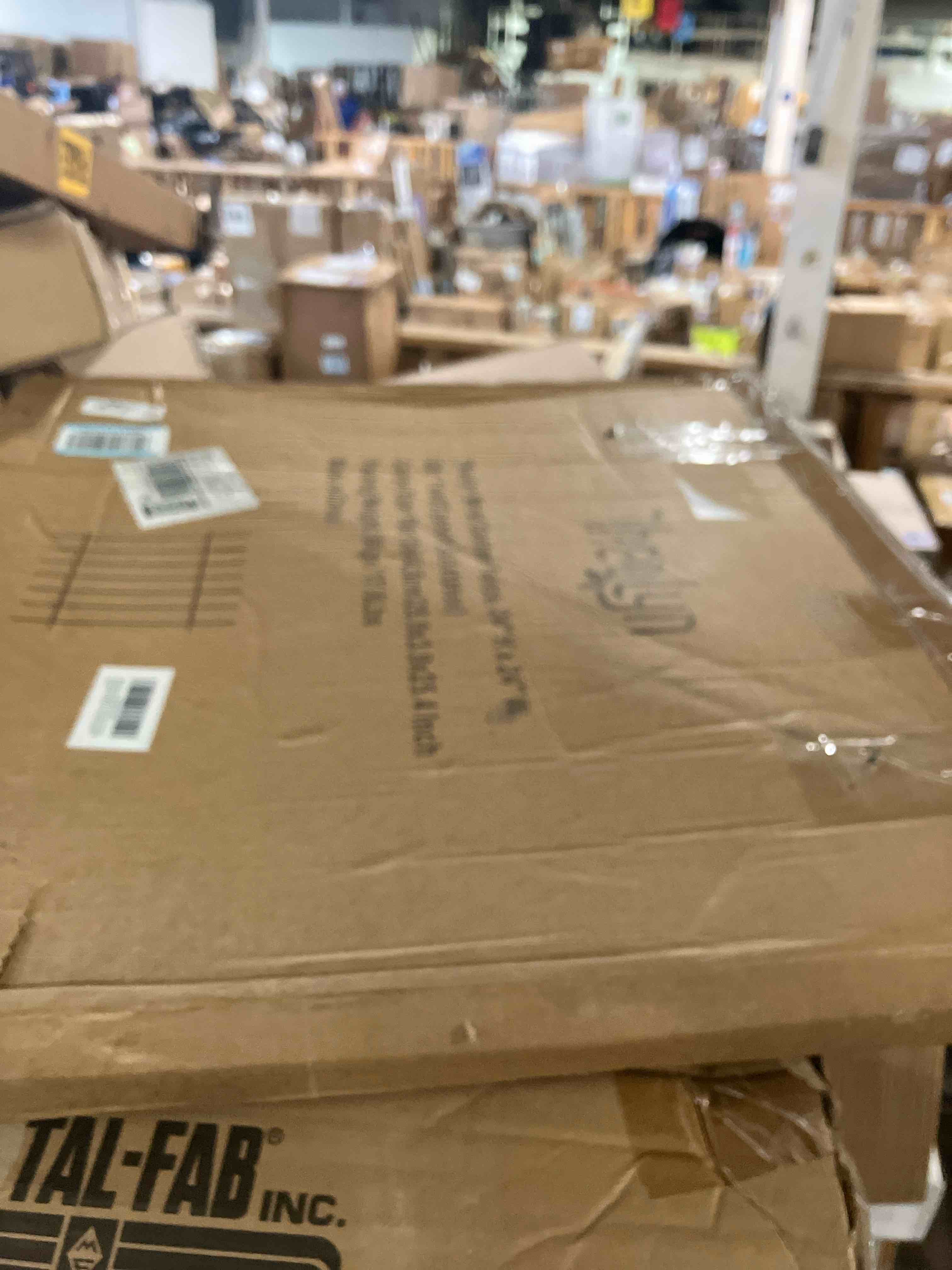 https://s3.amazonaws.com/lotting-images-prod/phillipi/TEA2238135_1757361398401.jpeg