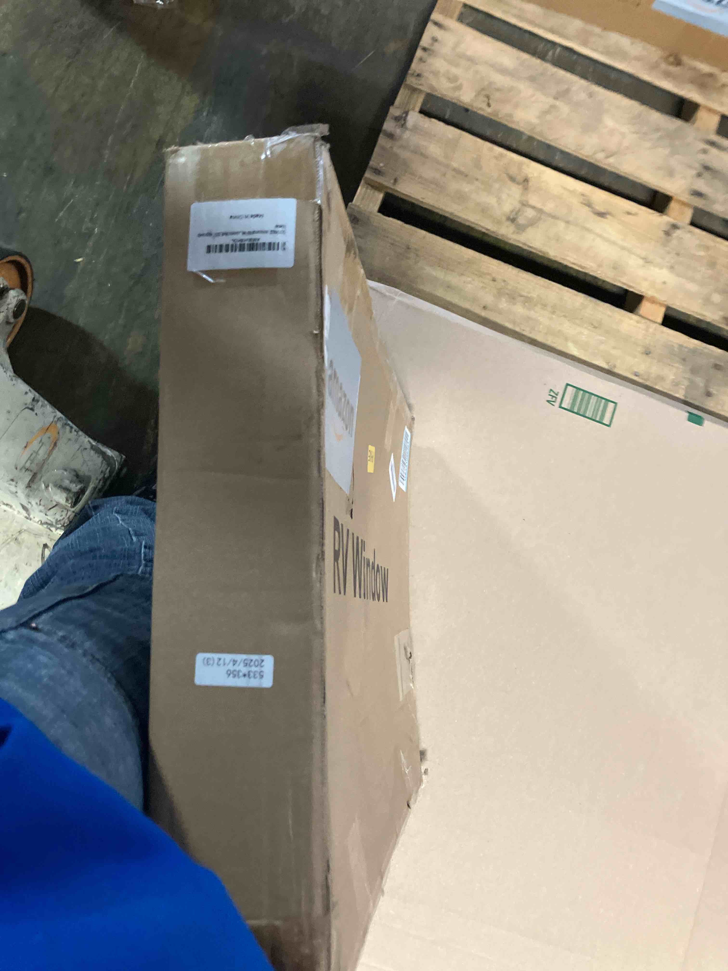 https://s3.amazonaws.com/lotting-images-prod/phillipi/TEA2238156_1757359736777.jpeg