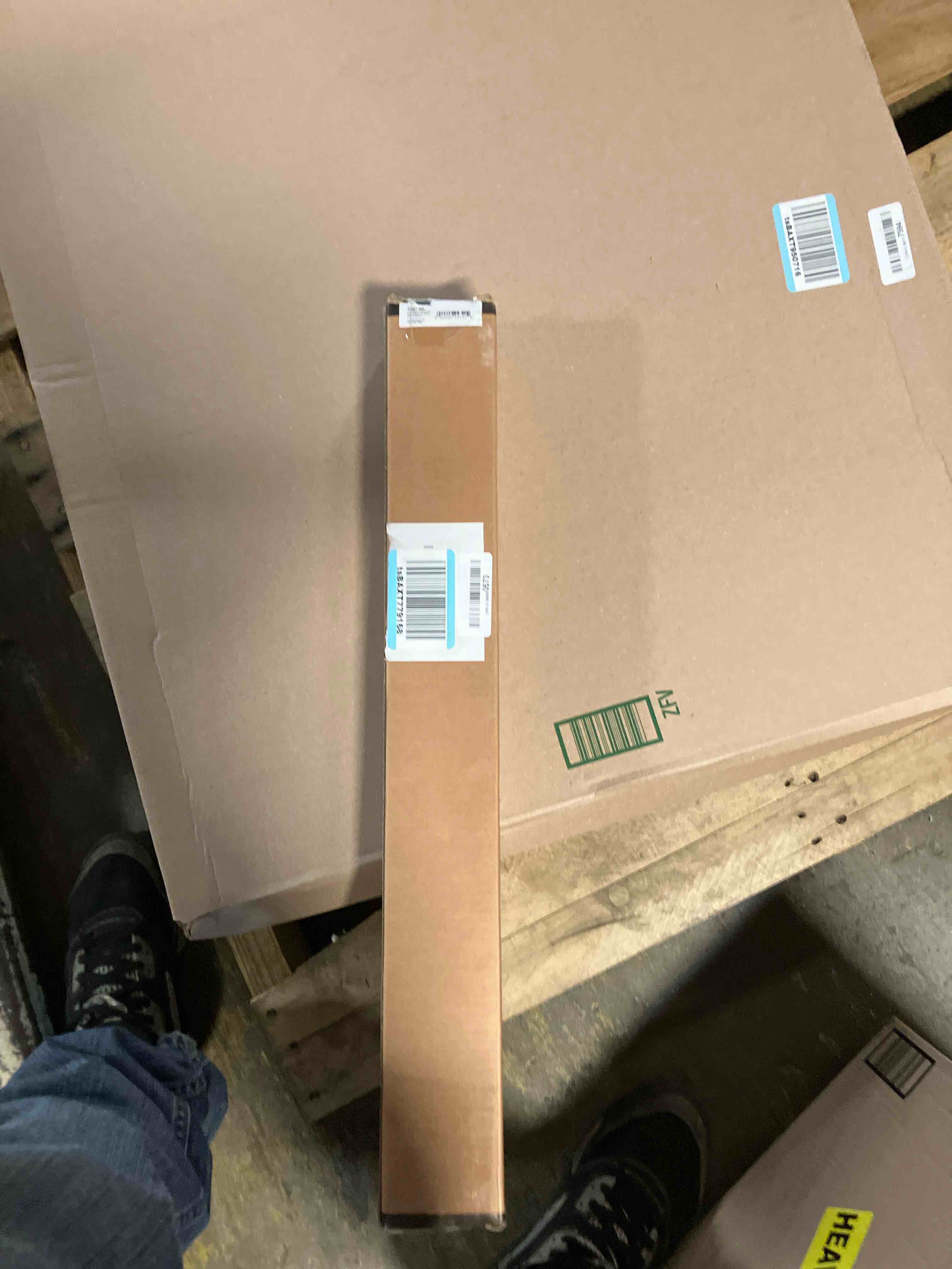 https://s3.amazonaws.com/lotting-images-prod/phillipi/TEA2238157_1757359781038.jpeg