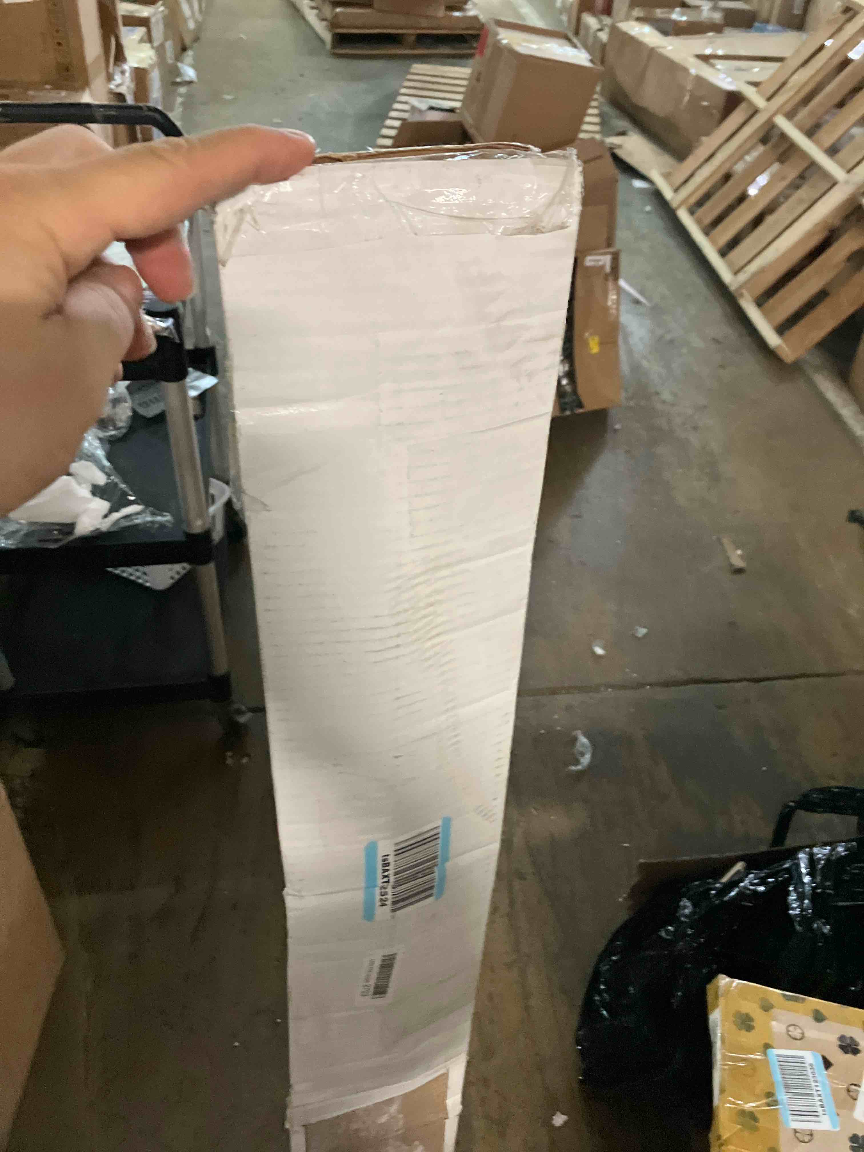 https://s3.amazonaws.com/lotting-images-prod/phillipi/TEA2238178_1758905059301.jpeg