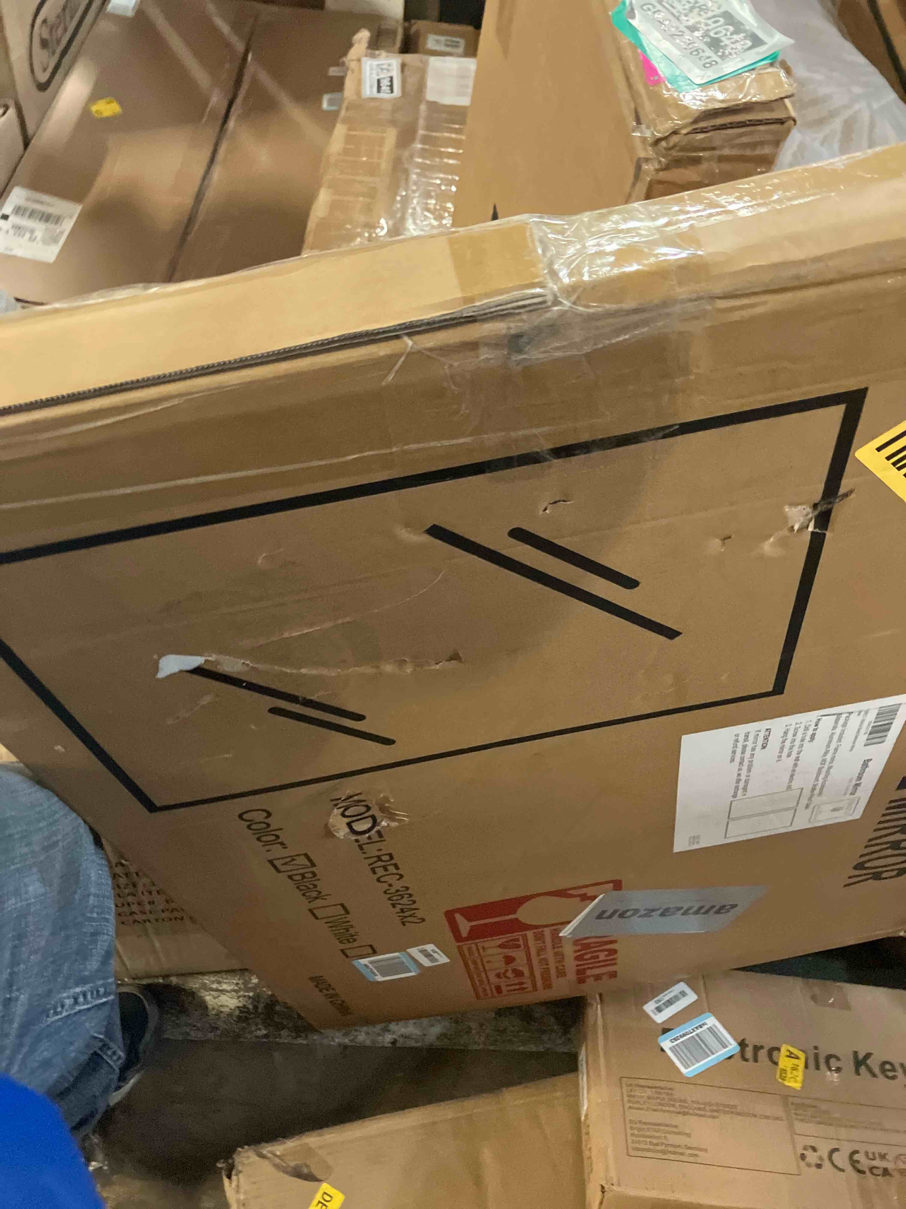 https://s3.amazonaws.com/lotting-images-prod/phillipi/TEA2238196_1757361740097.jpeg