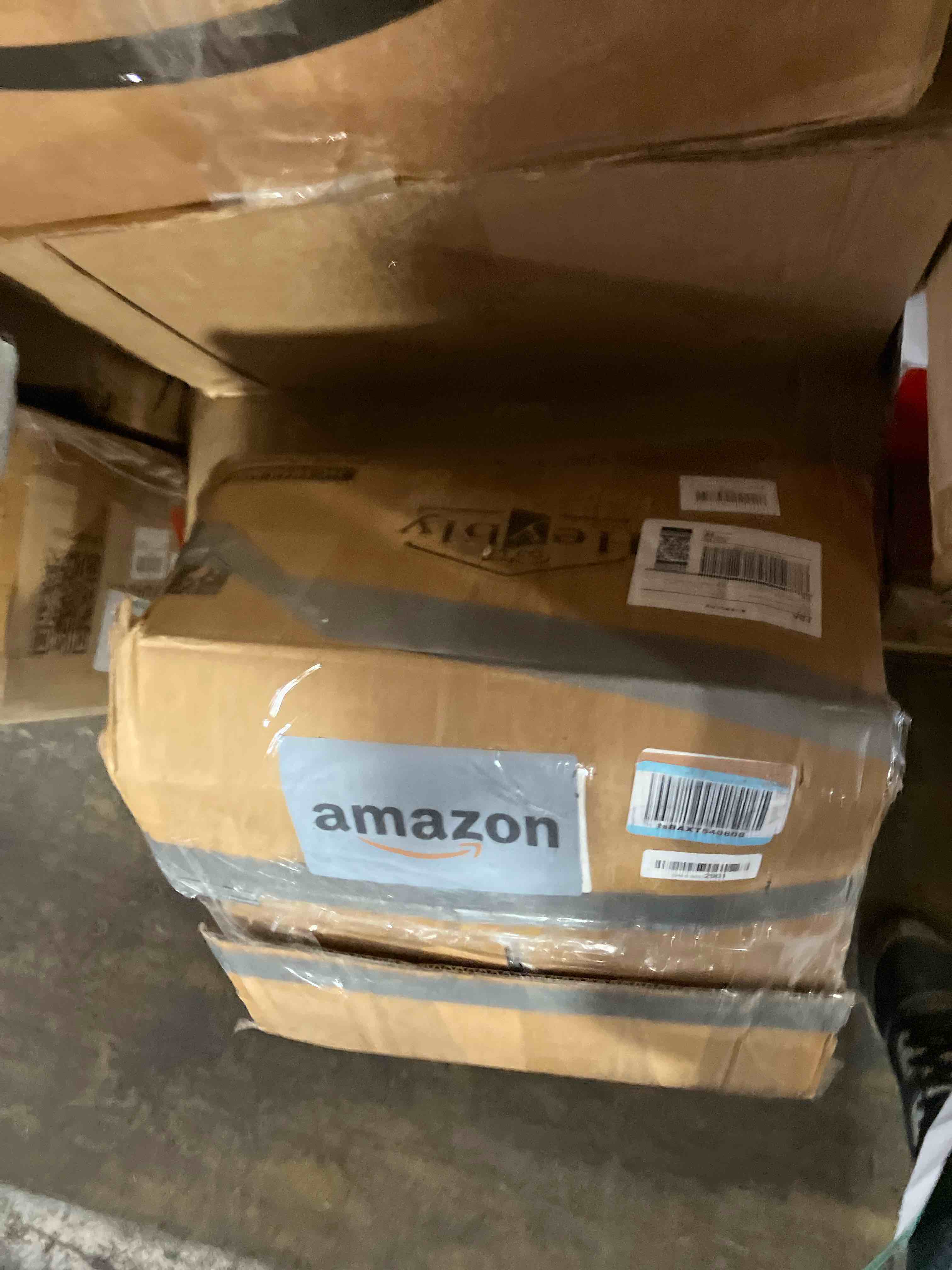 https://s3.amazonaws.com/lotting-images-prod/phillipi/TEA2238197_1757361846864.jpeg