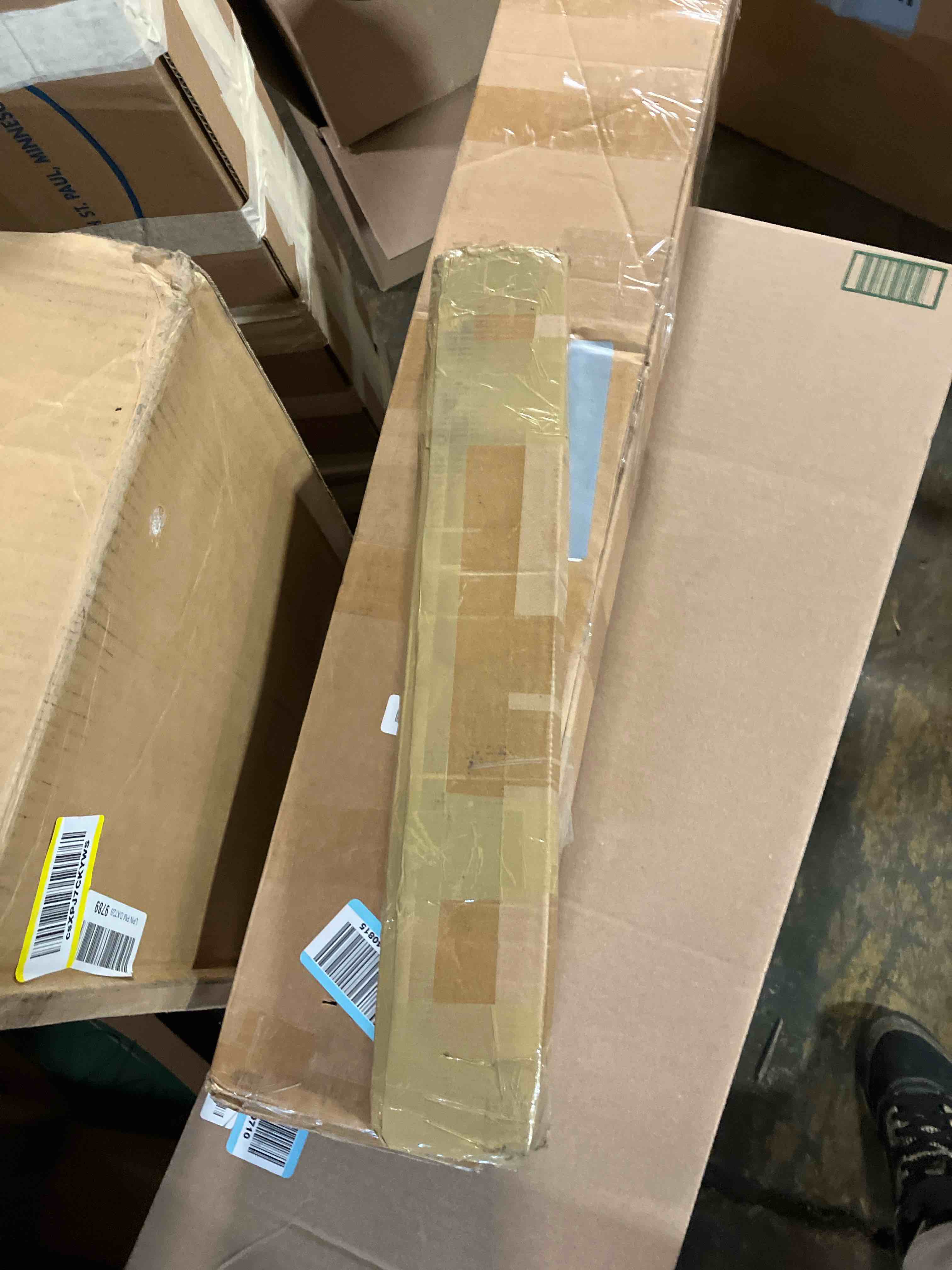 https://s3.amazonaws.com/lotting-images-prod/phillipi/TEA2238214_1757427146736.jpeg