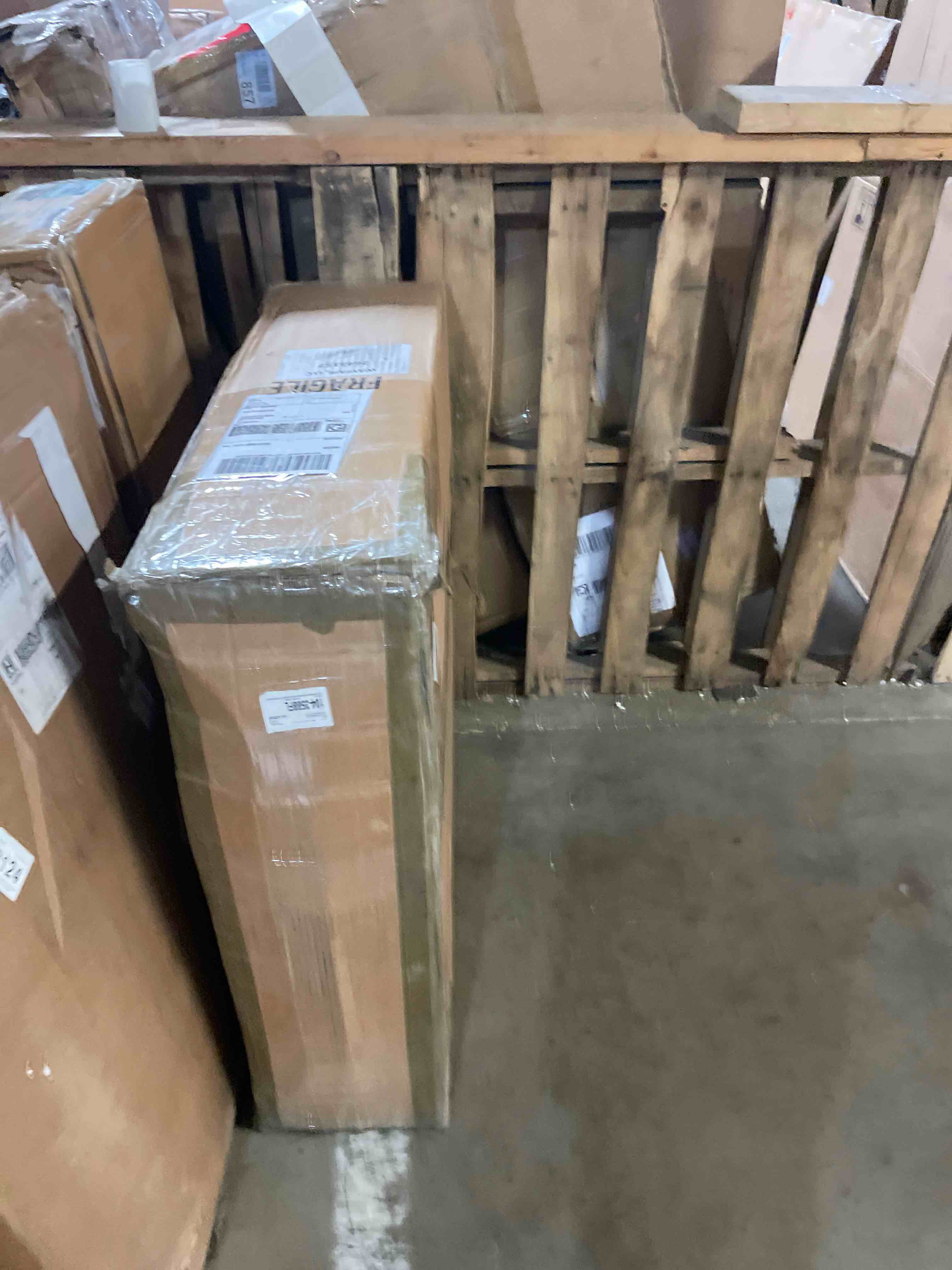 https://s3.amazonaws.com/lotting-images-prod/phillipi/TEA2238258_1757535993234.jpeg